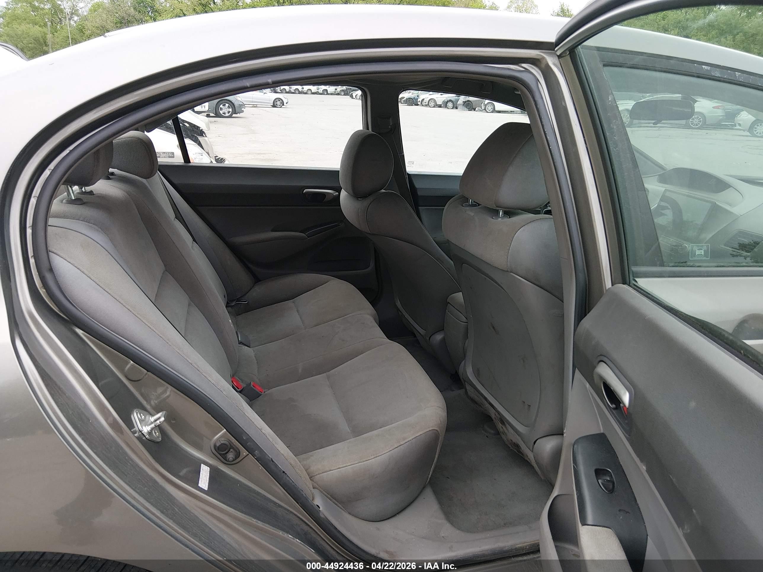 HONDA CIVIC image 8