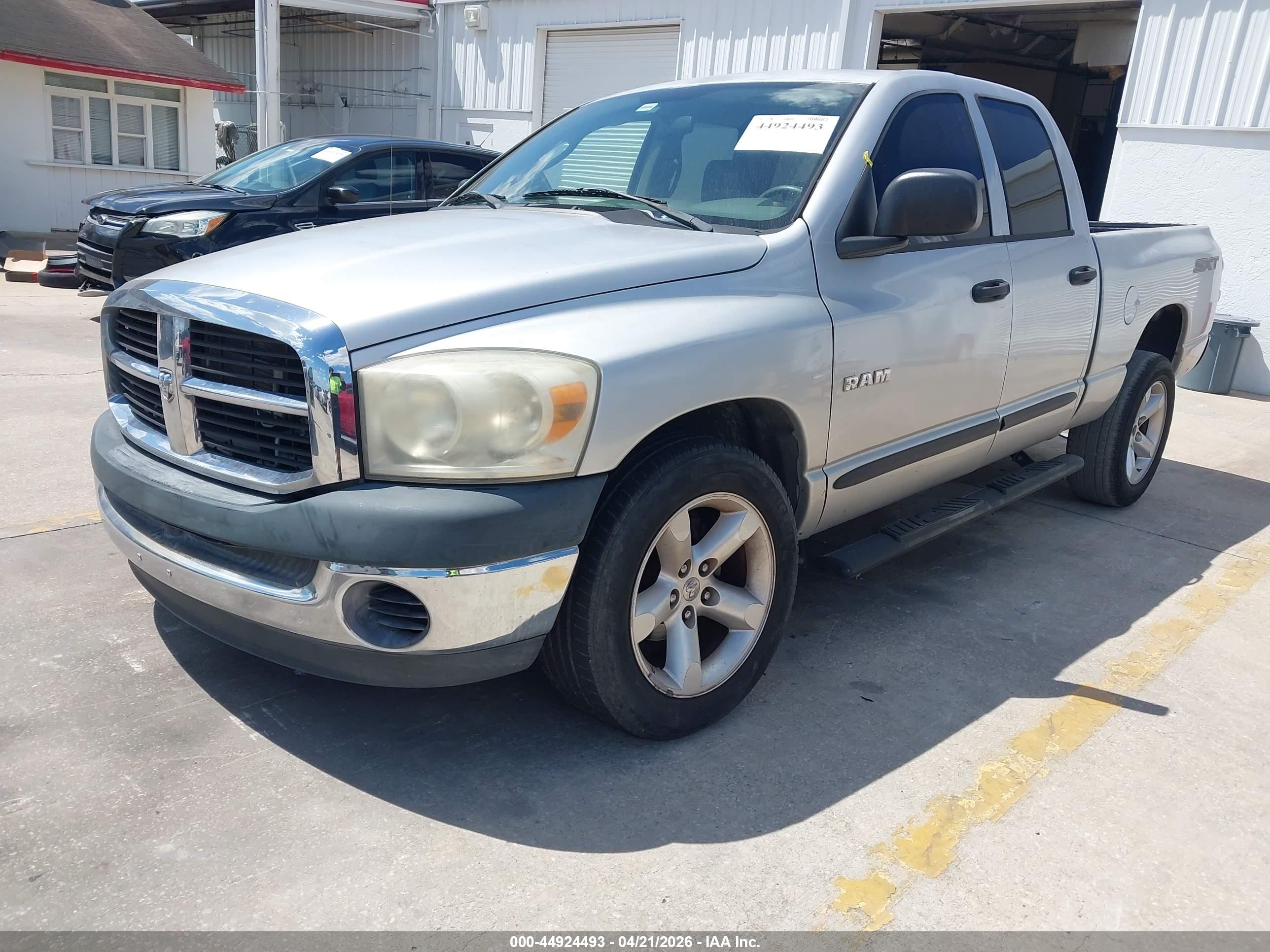 DODGE RAM image 2