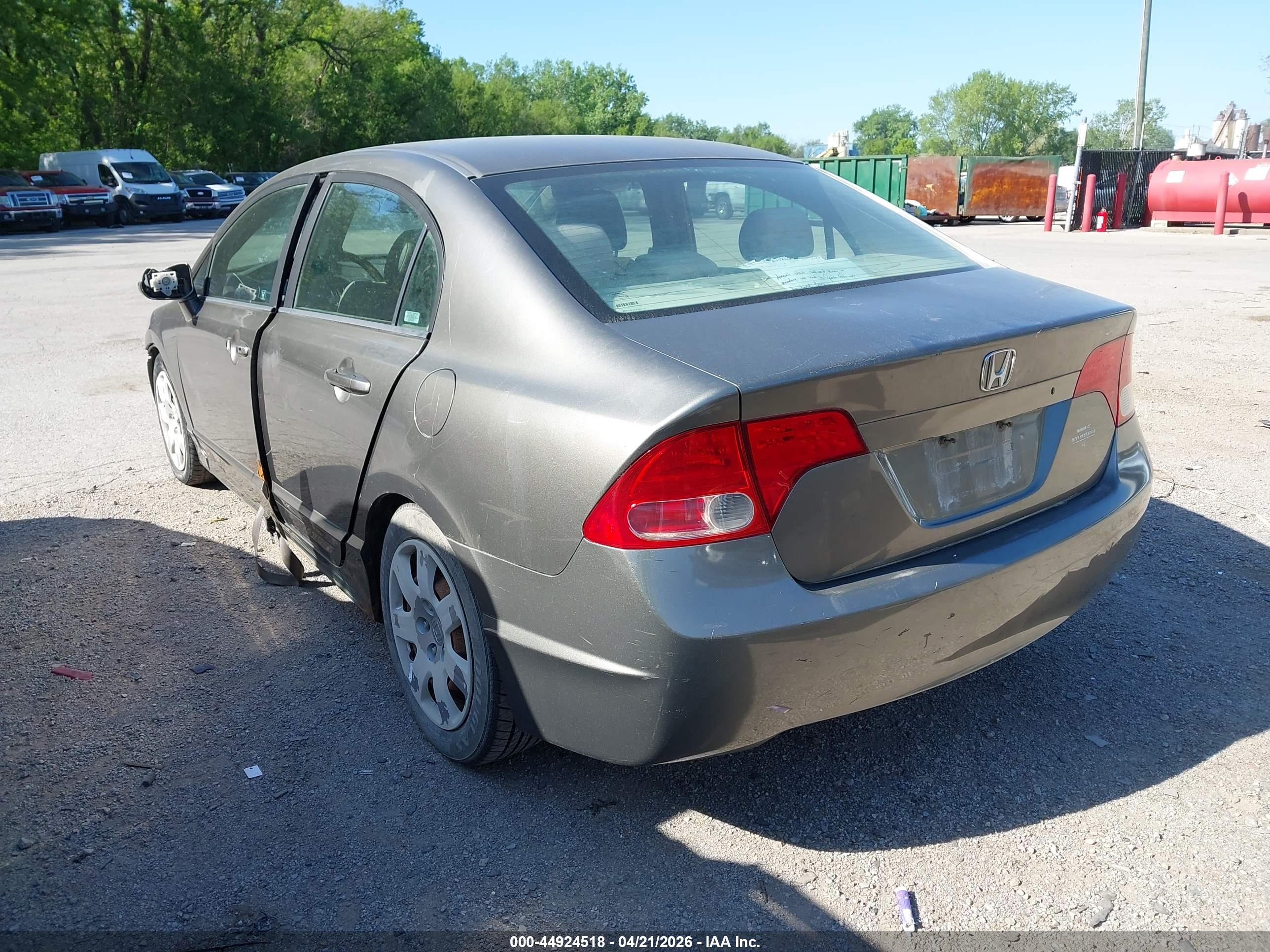 HONDA CIVIC image 3