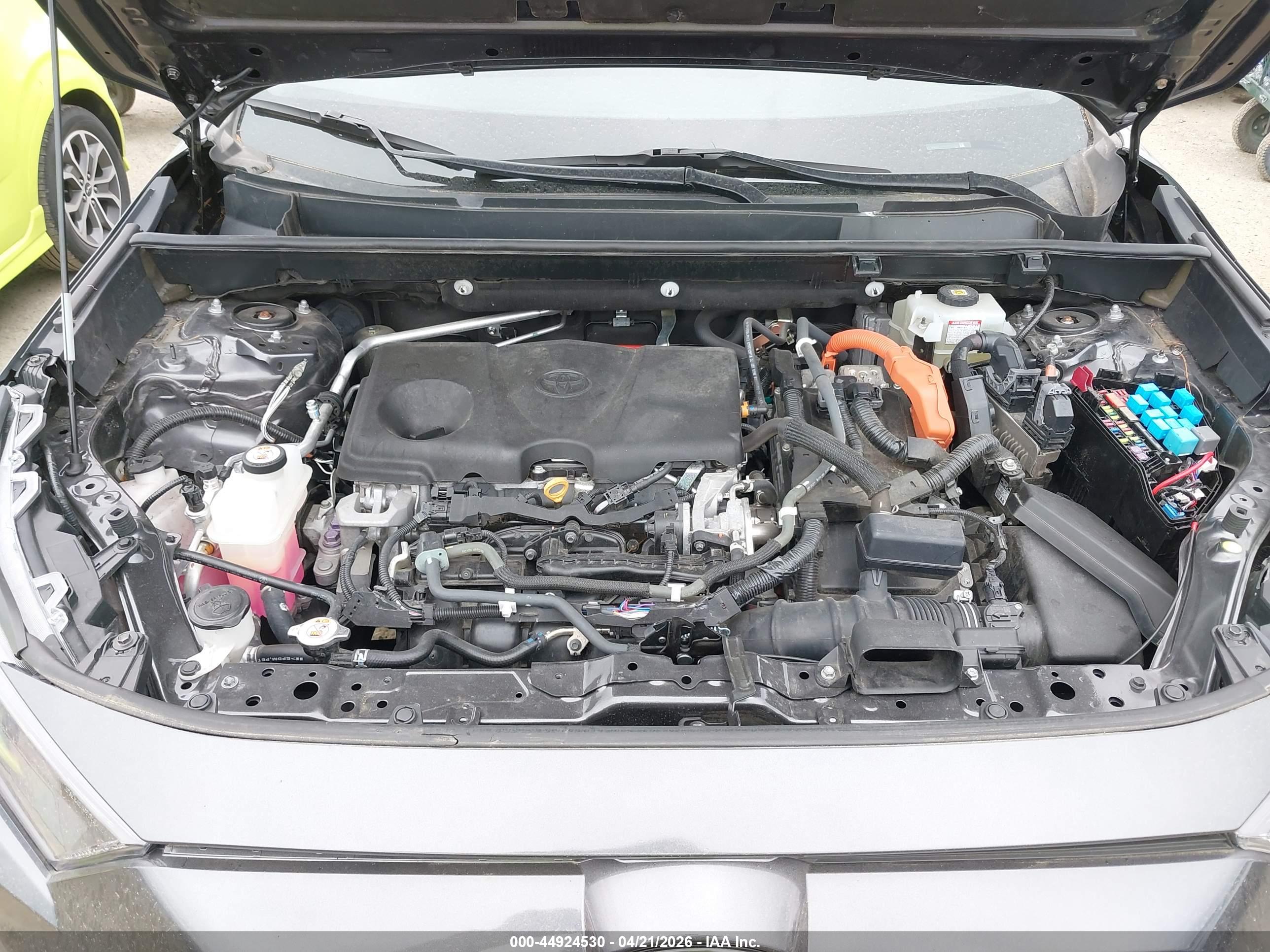 TOYOTA RAV4 image 10