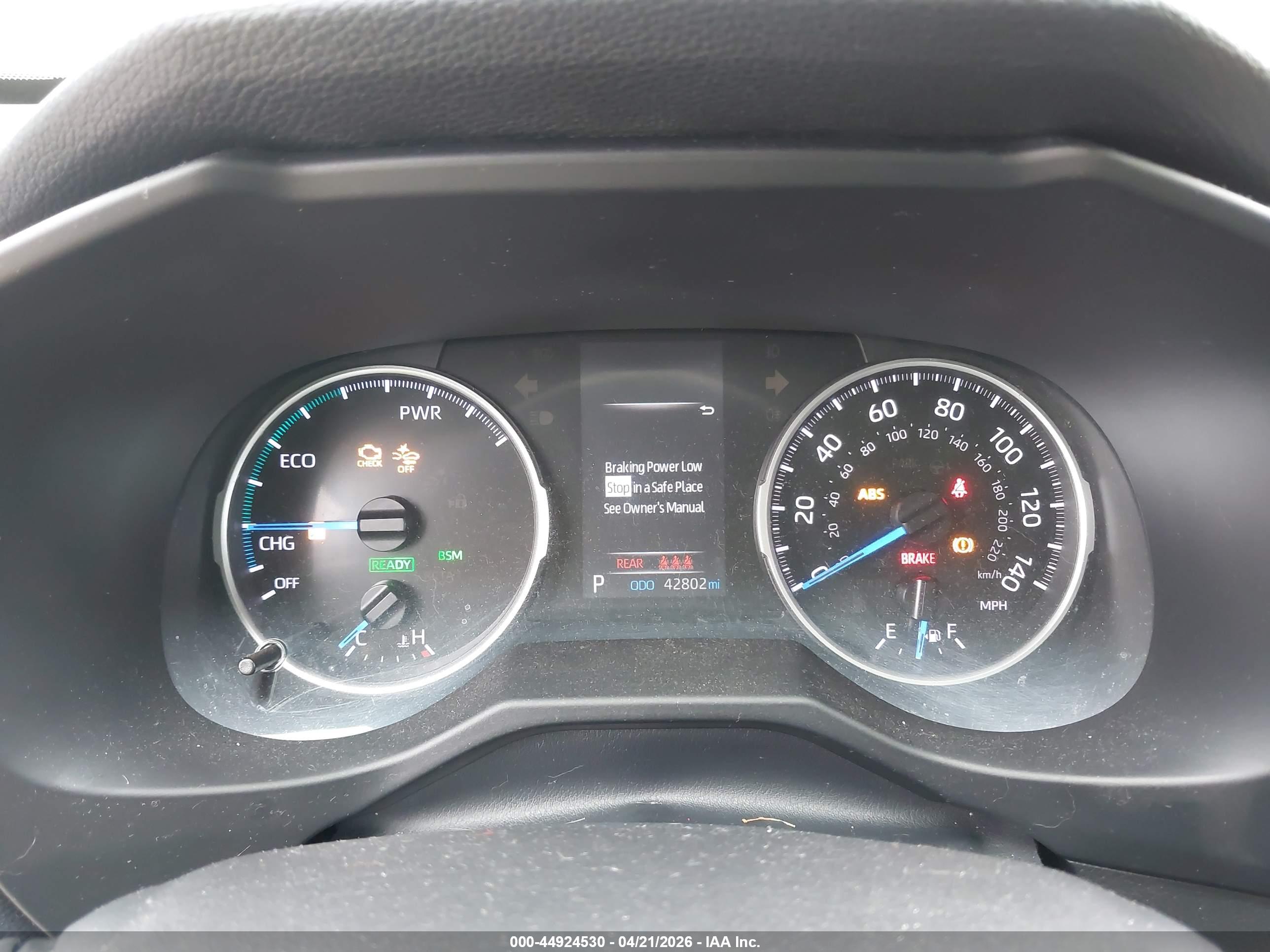 TOYOTA RAV4 image 7