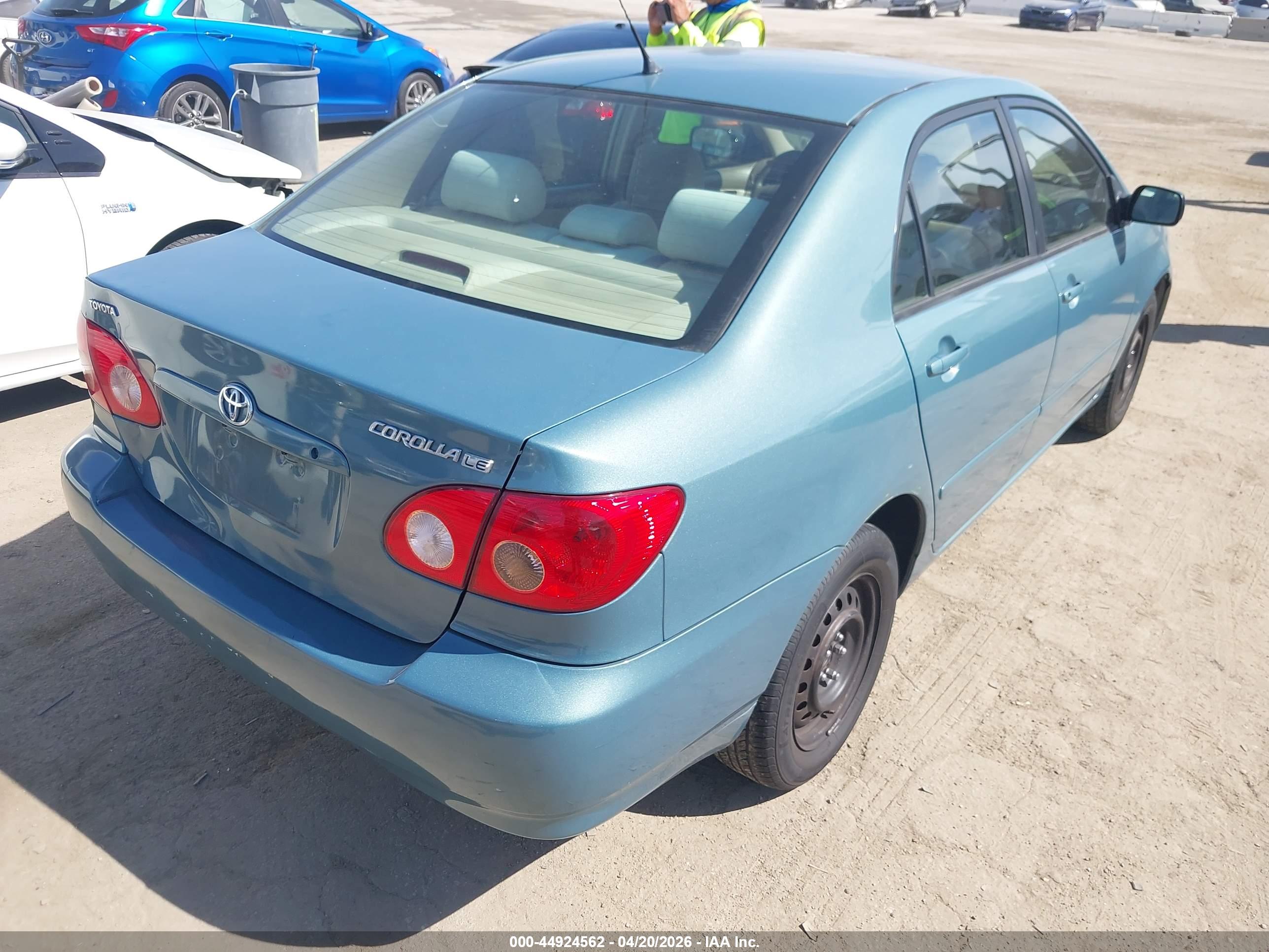 TOYOTA COROLLA image 4