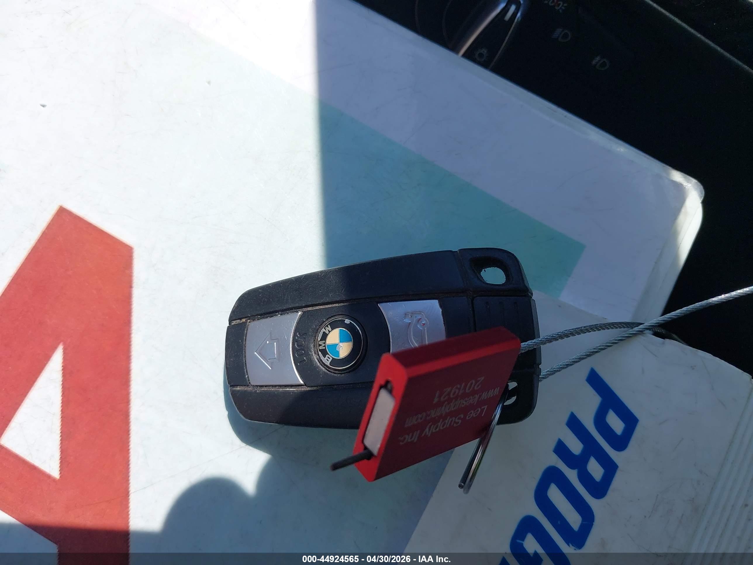 BMW 328I image 11