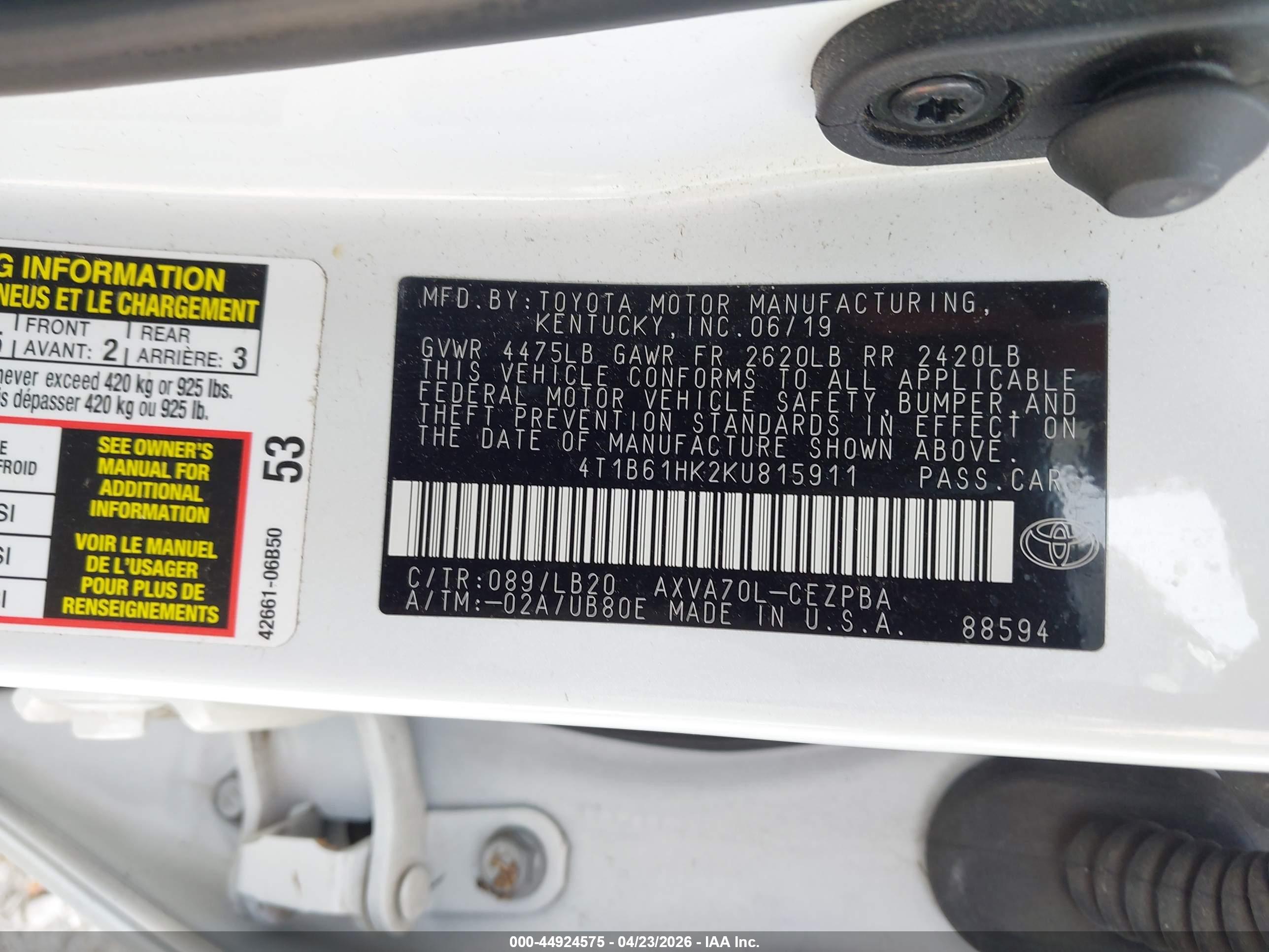 TOYOTA CAMRY image 9