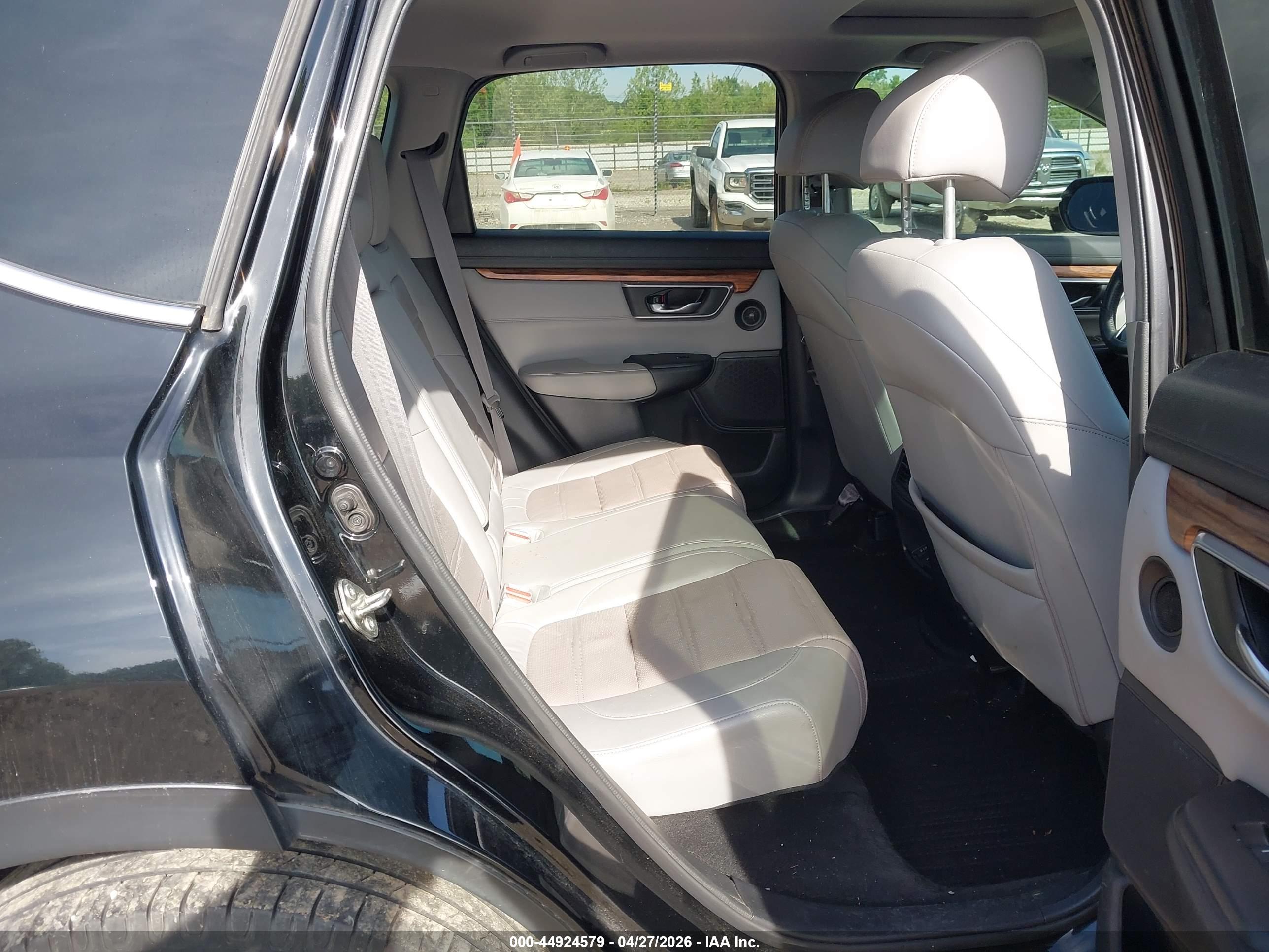 HONDA CR-V image 8
