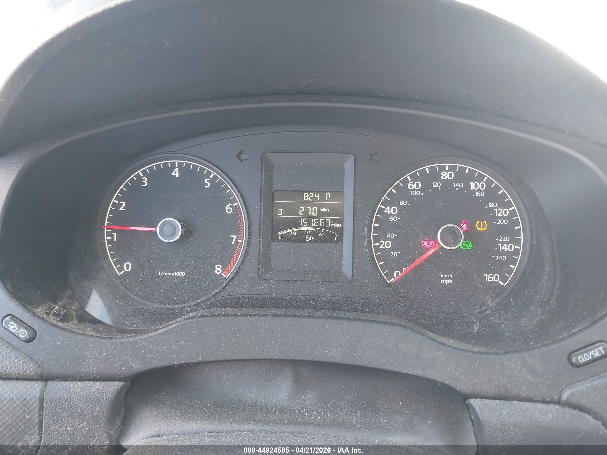 VOLKSWAGEN JETTA image 7