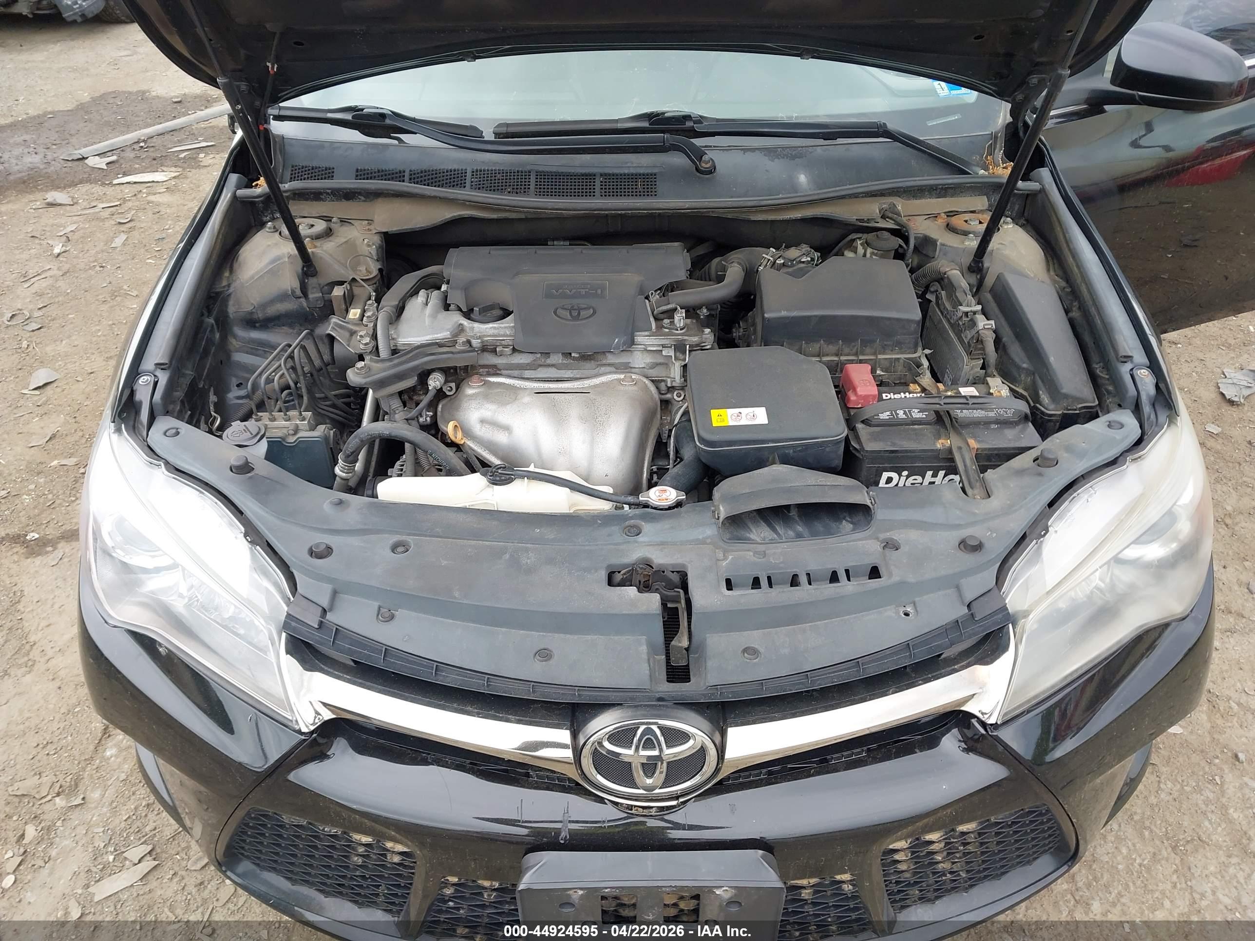 TOYOTA CAMRY image 10