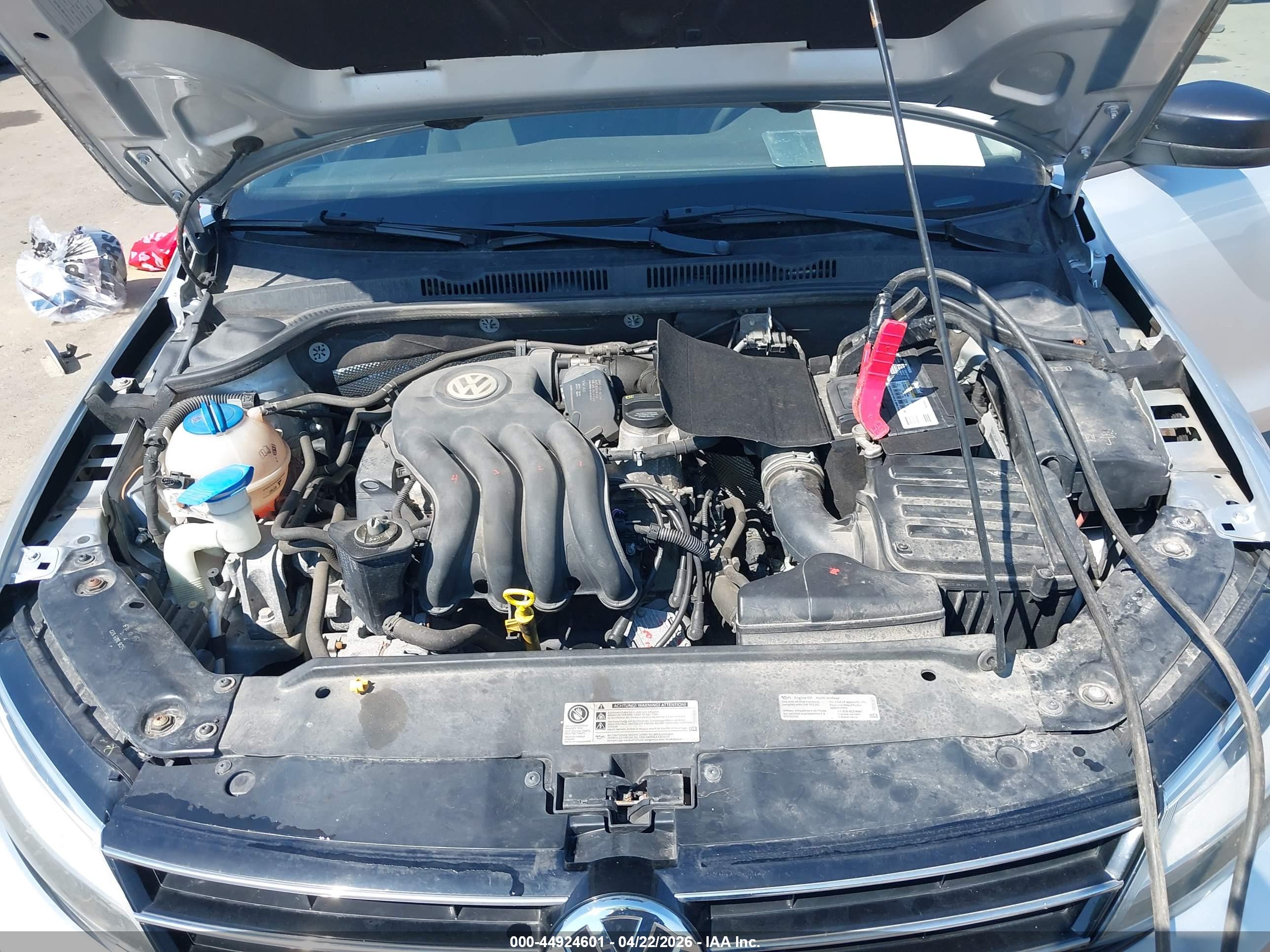 VOLKSWAGEN JETTA image 10