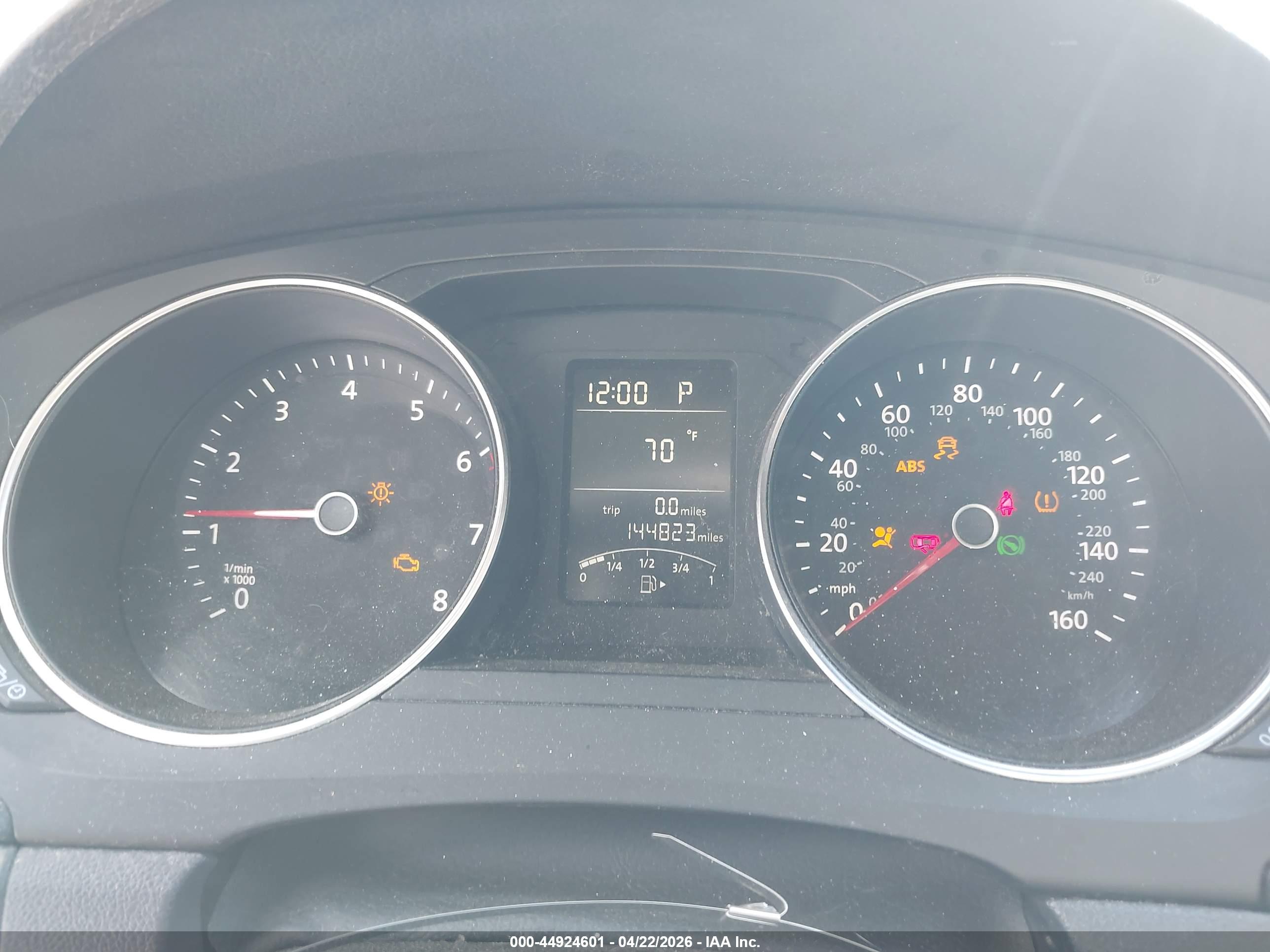 VOLKSWAGEN JETTA image 7
