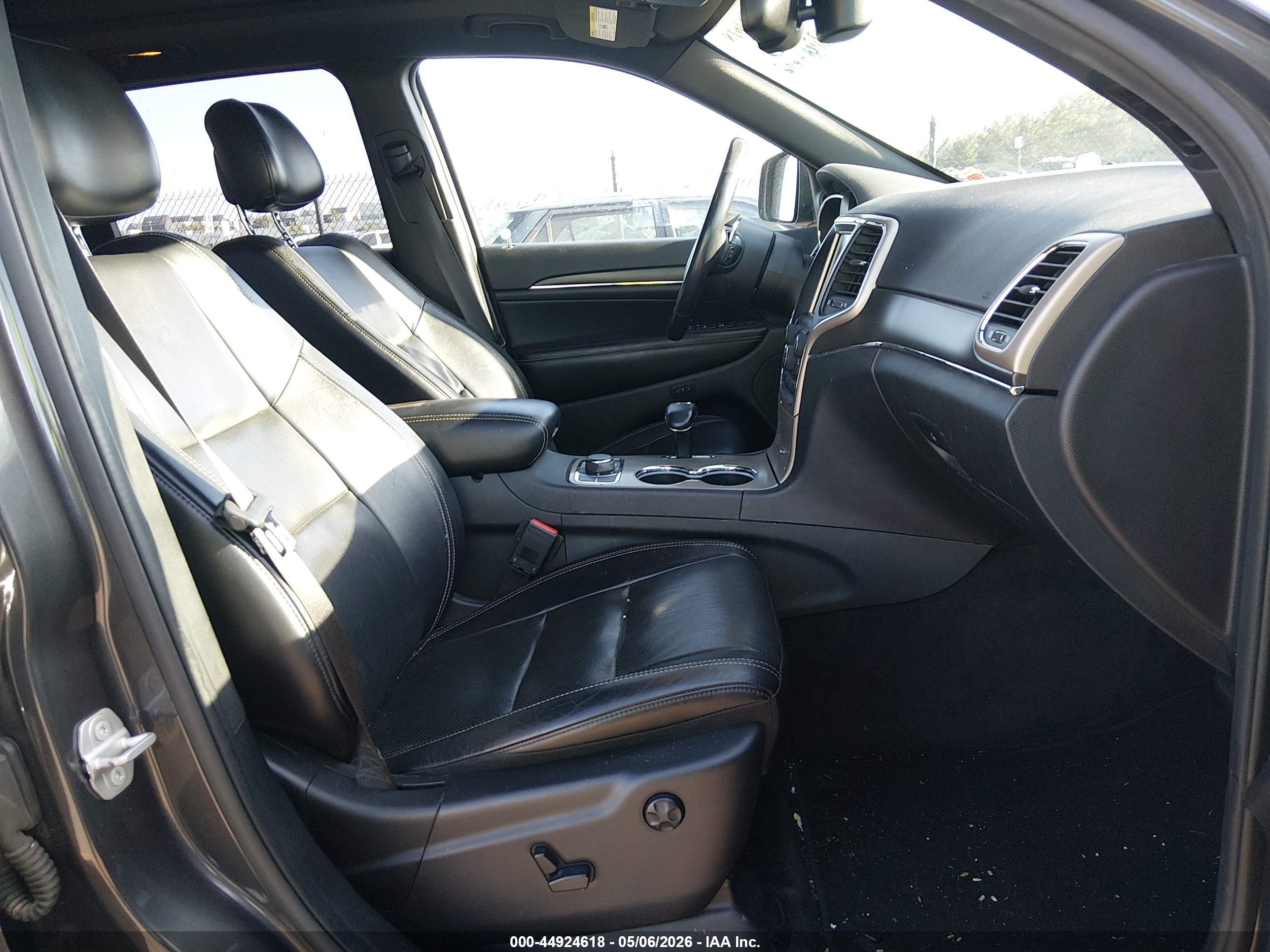 JEEP GRAND image 5
