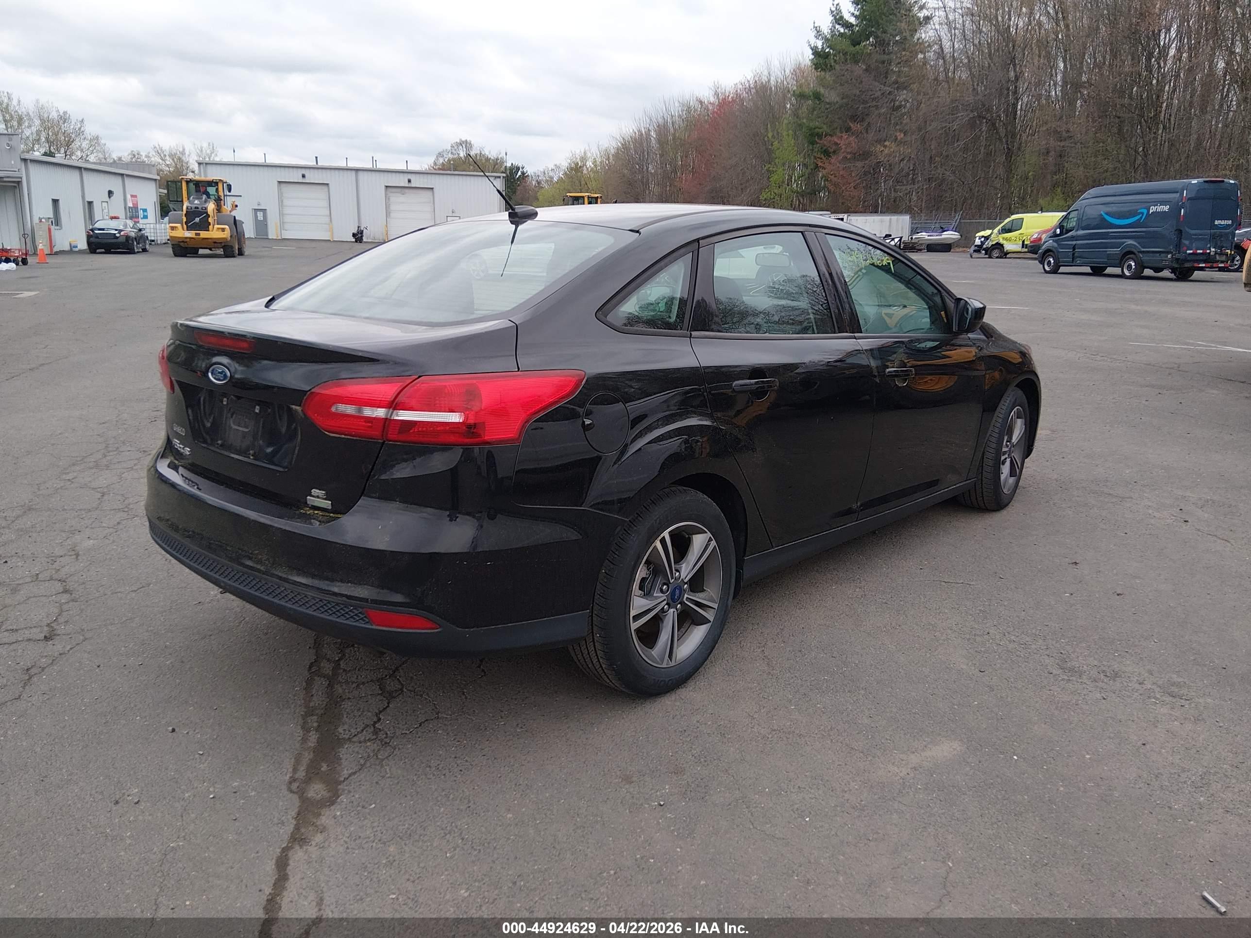 FORD FOCUS image 4