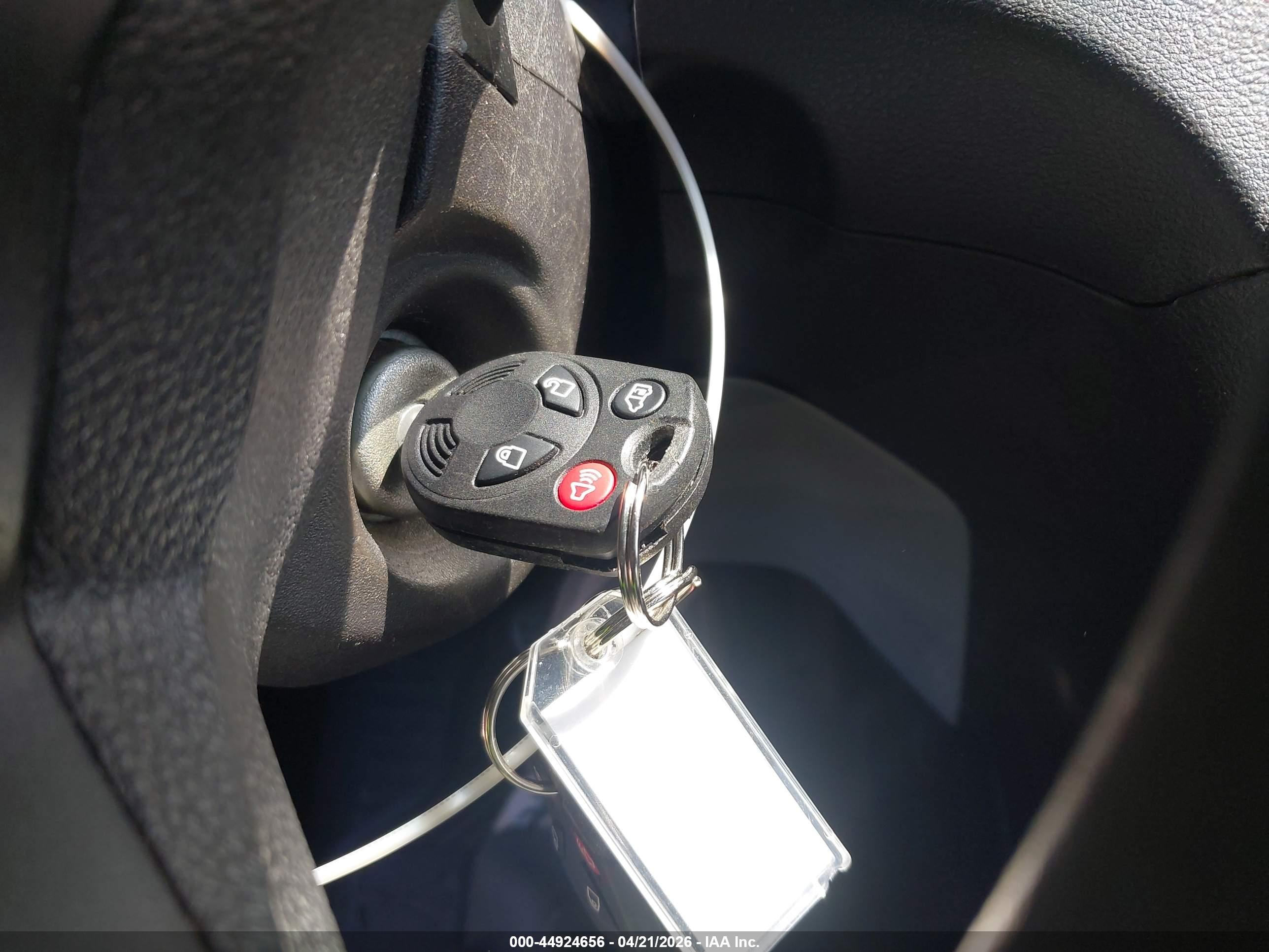 FORD TRANSIT-150 image 11