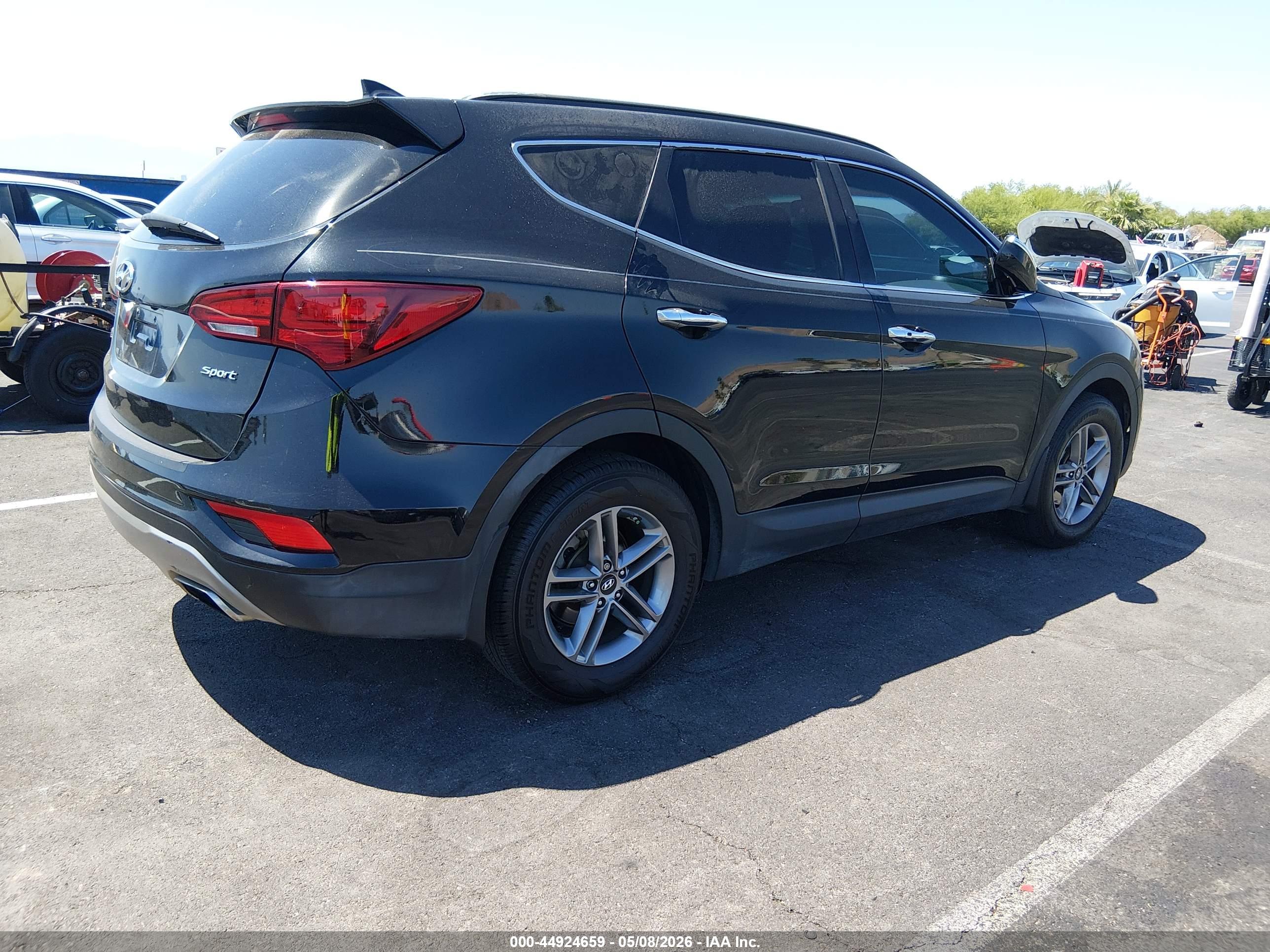 HYUNDAI SANTA image 4