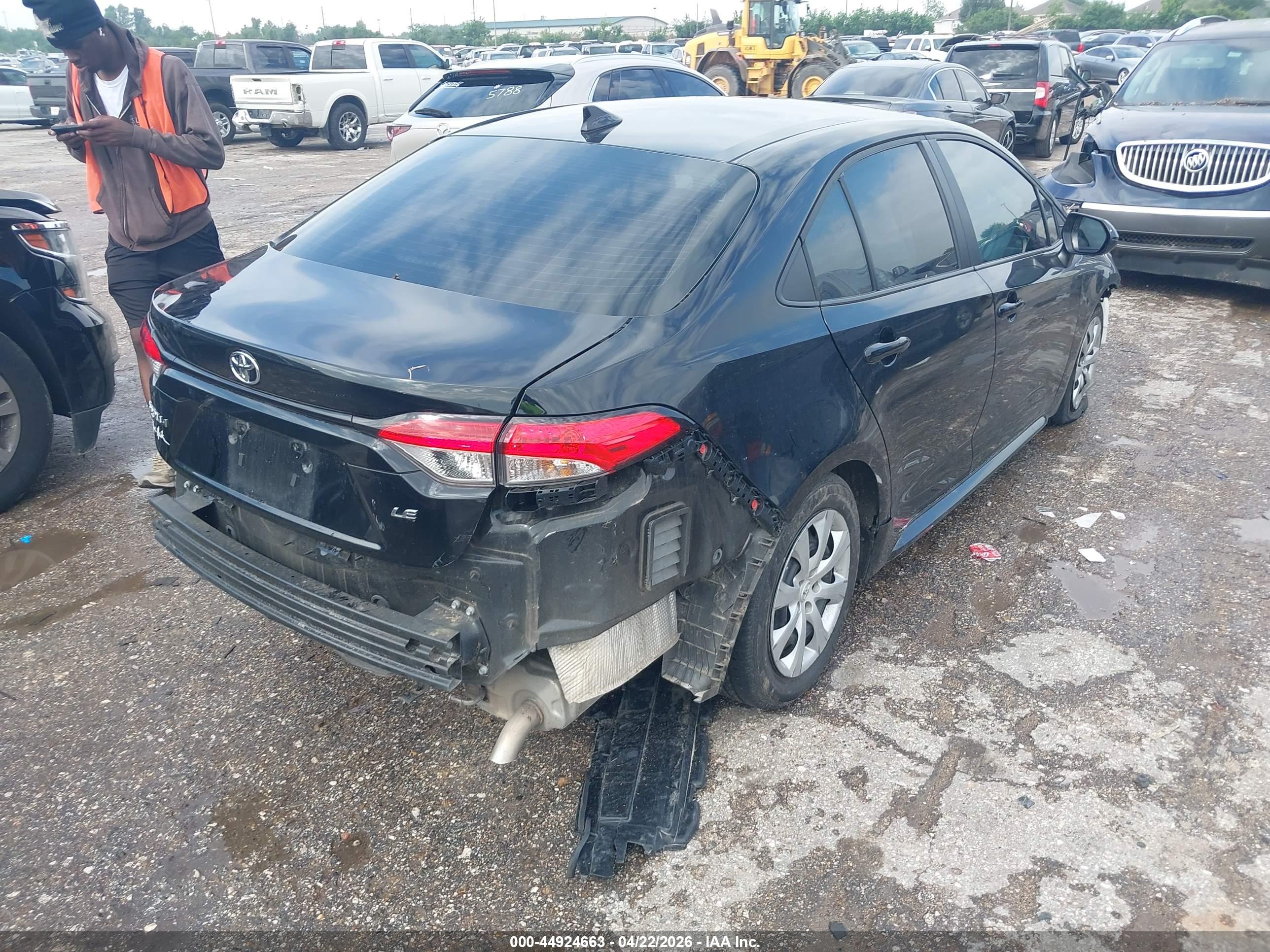 TOYOTA COROLLA image 4
