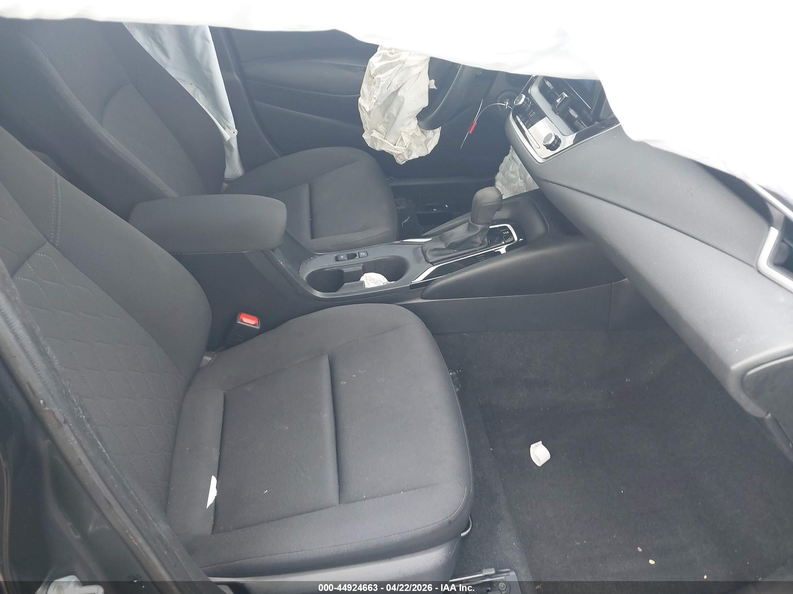TOYOTA COROLLA image 5