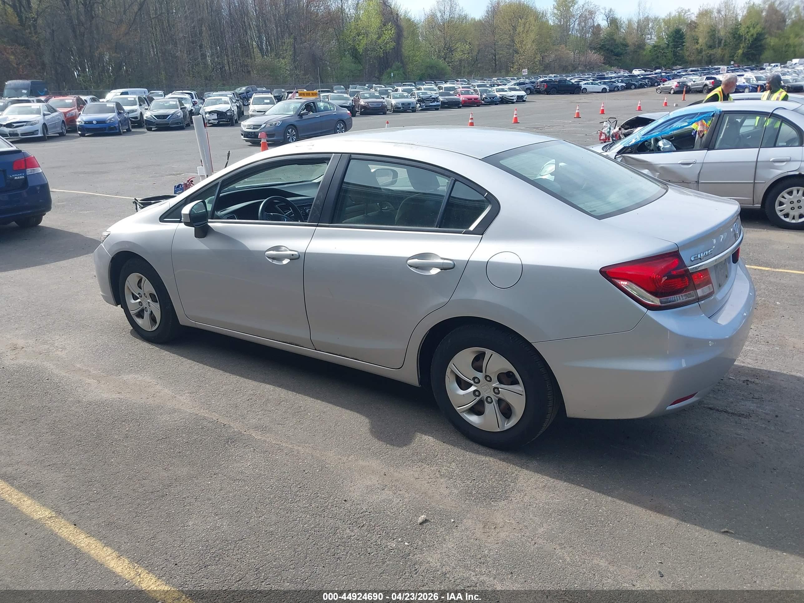 HONDA CIVIC image 3