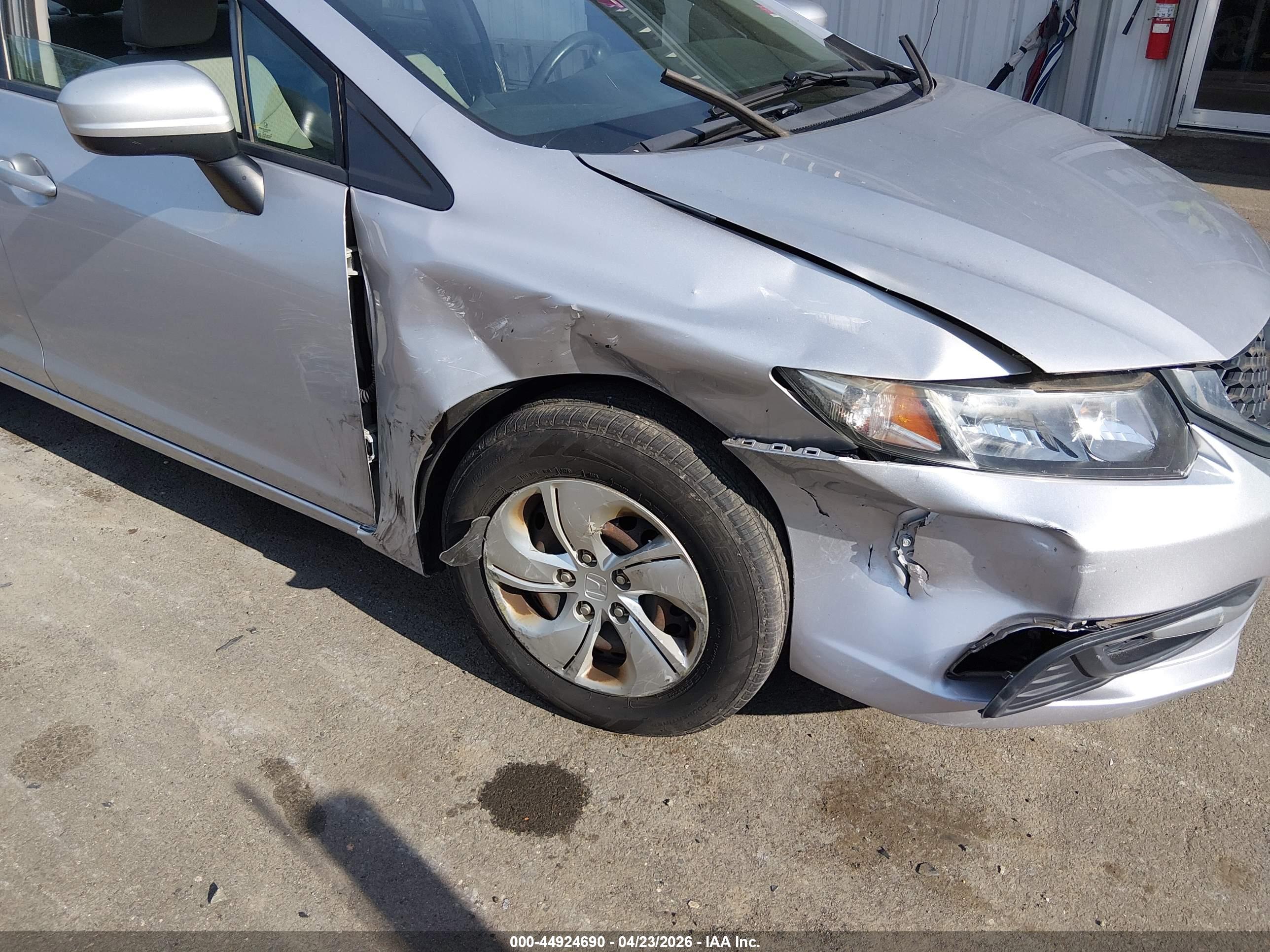 HONDA CIVIC image 6