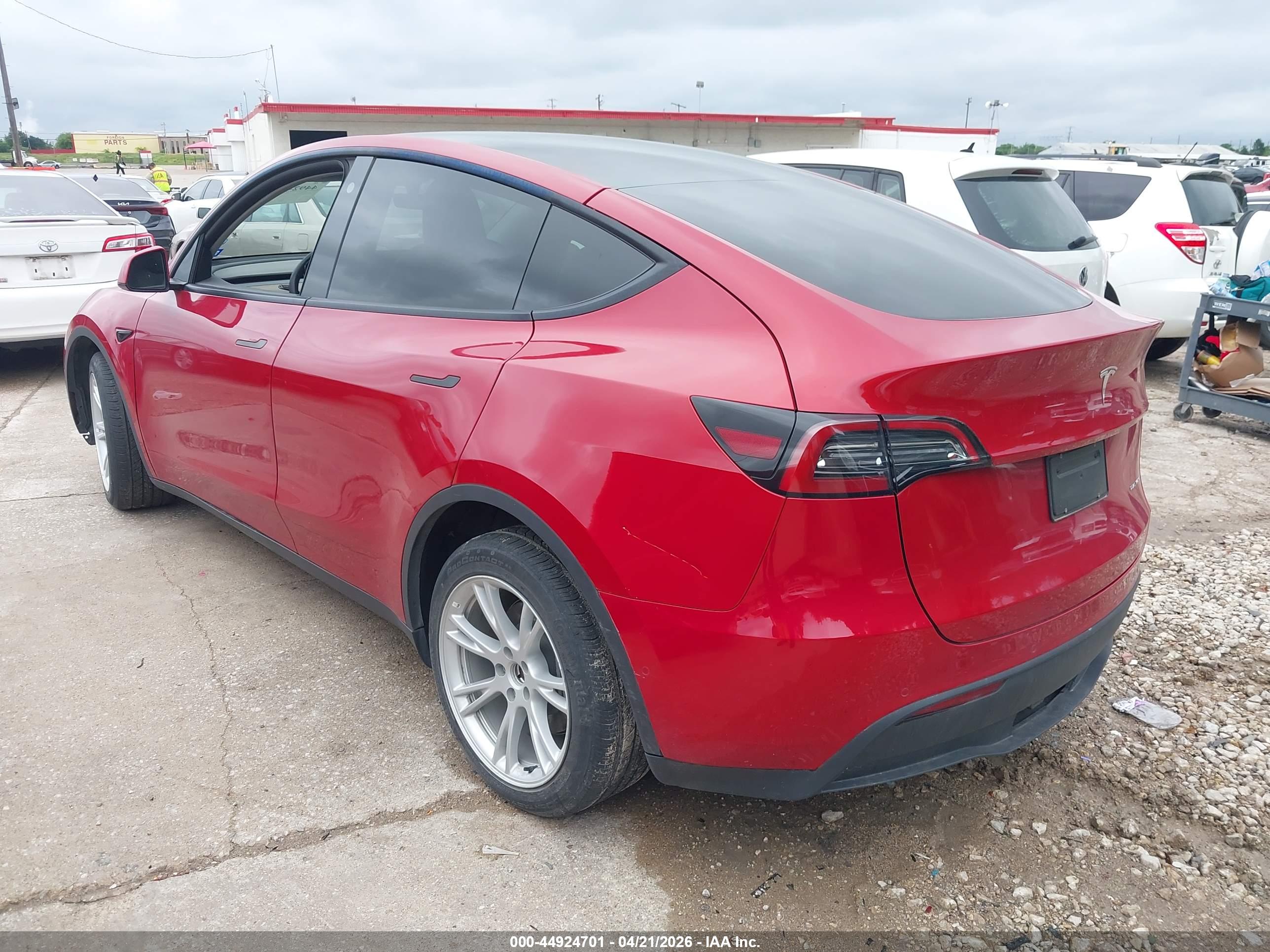 TESLA MODEL image 3
