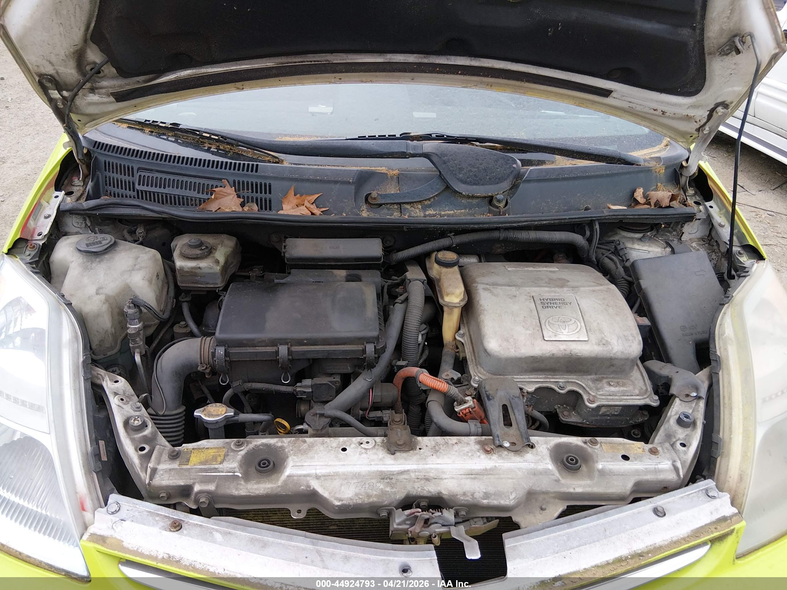 TOYOTA PRIUS image 10