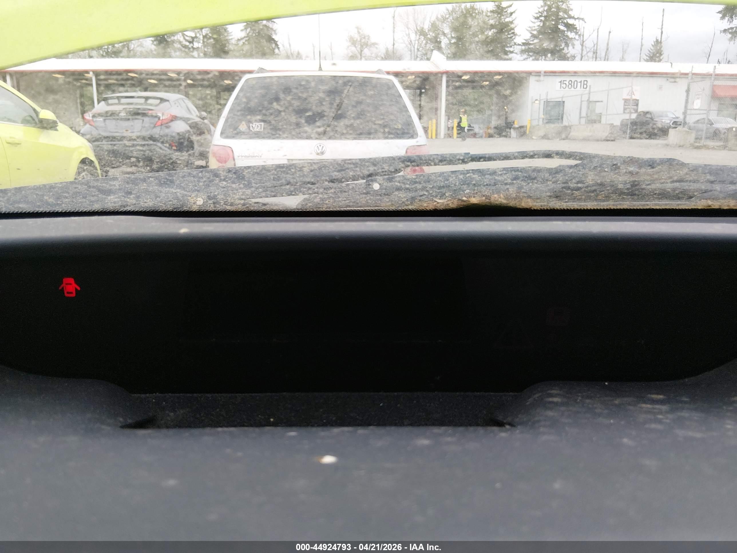 TOYOTA PRIUS image 7