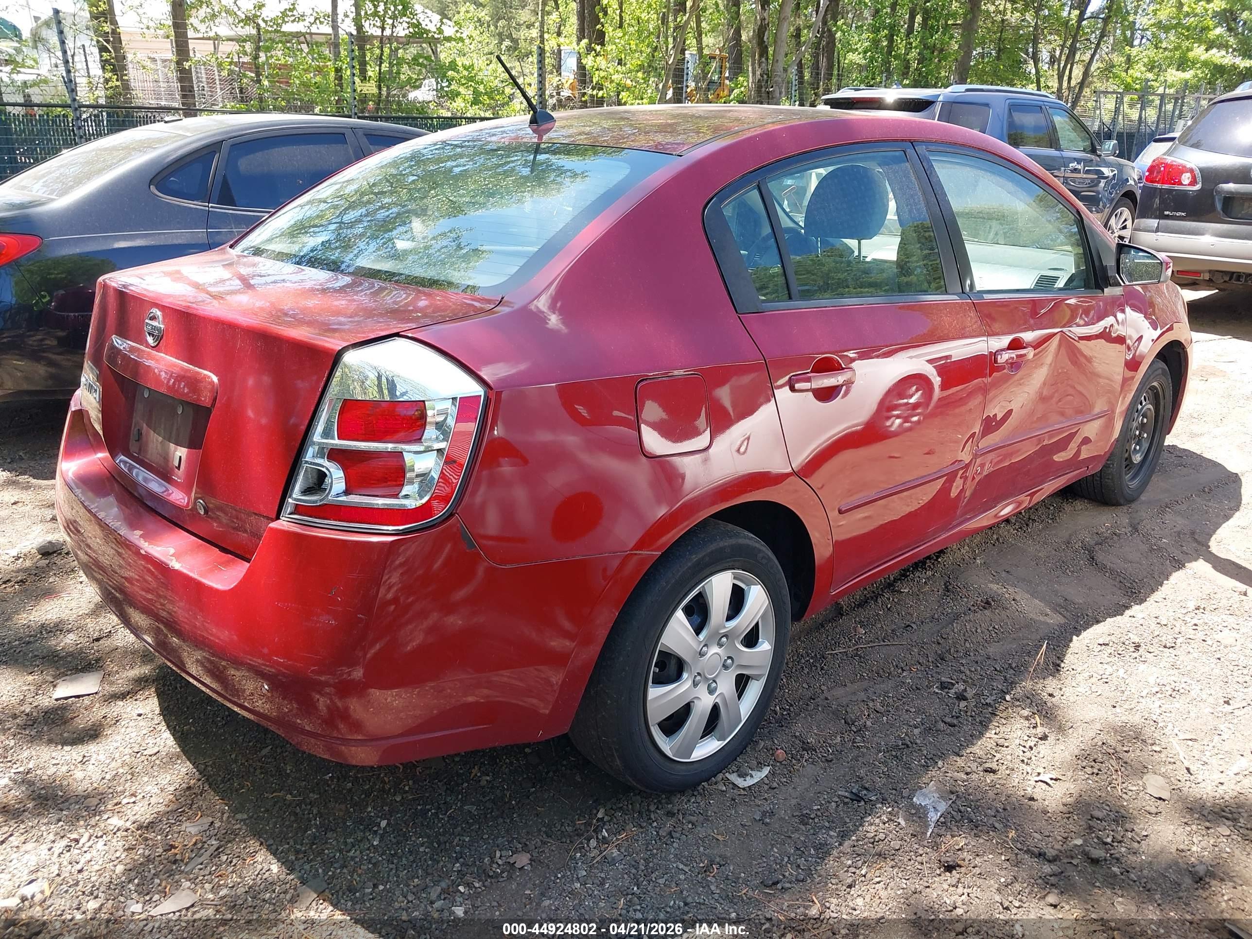 NISSAN SENTRA image 4