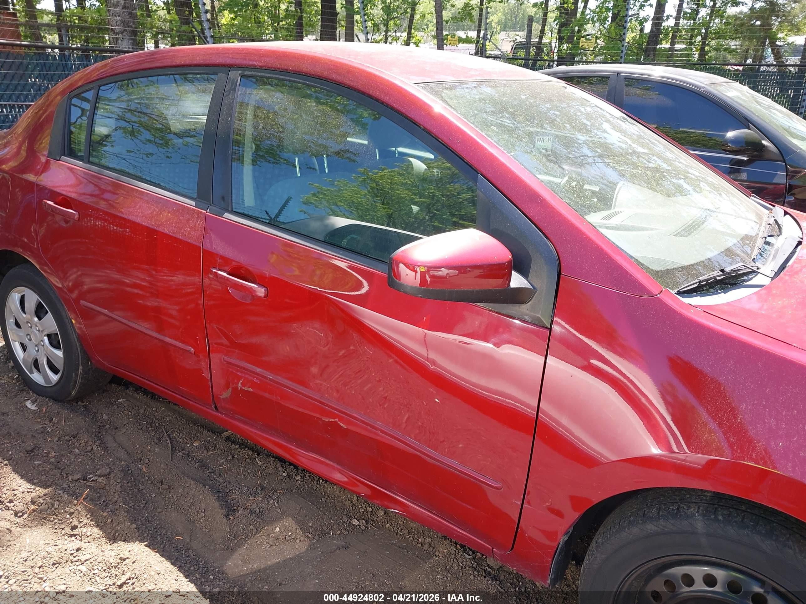 NISSAN SENTRA image 6