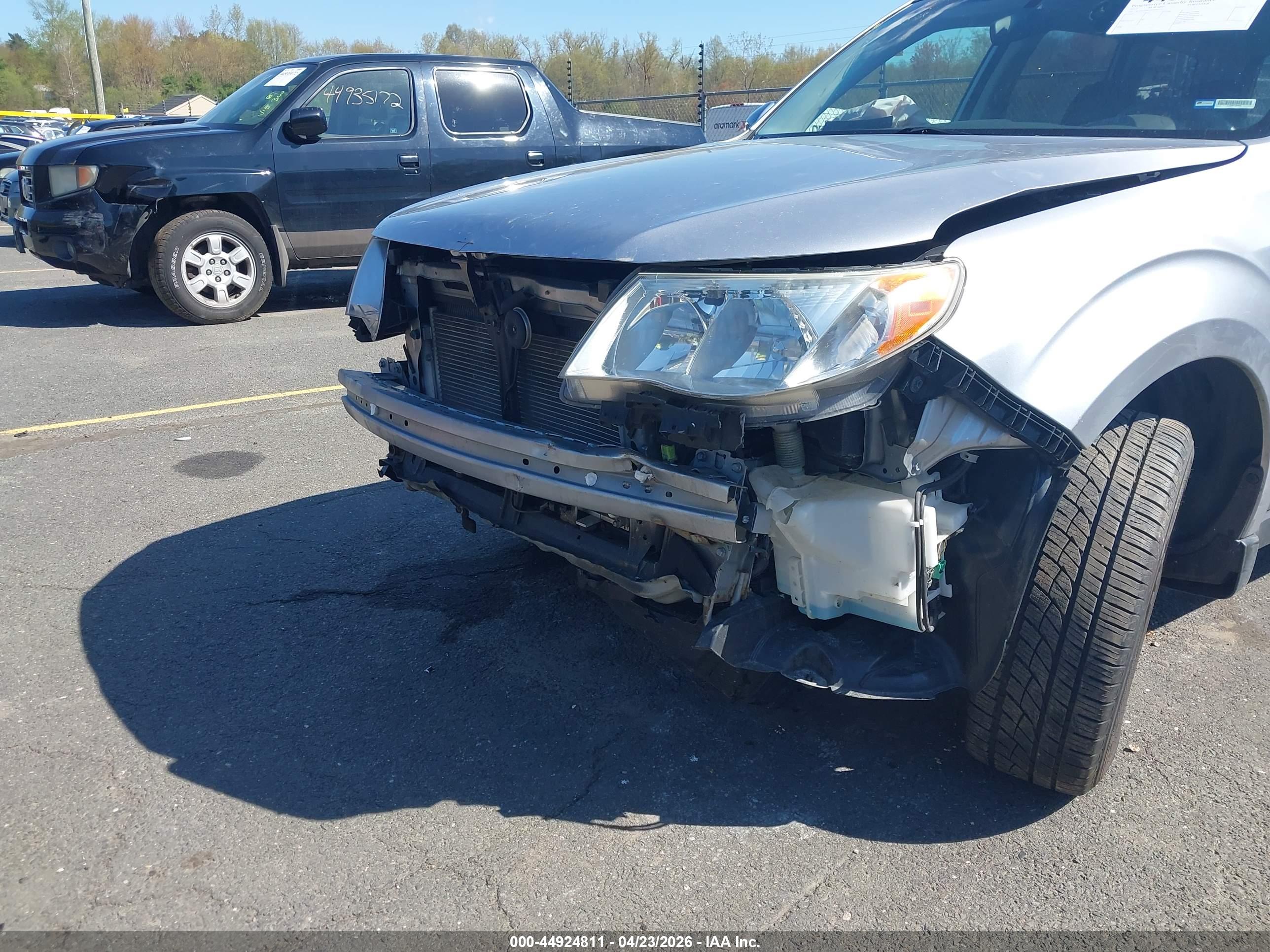 SUBARU FORESTER image 6