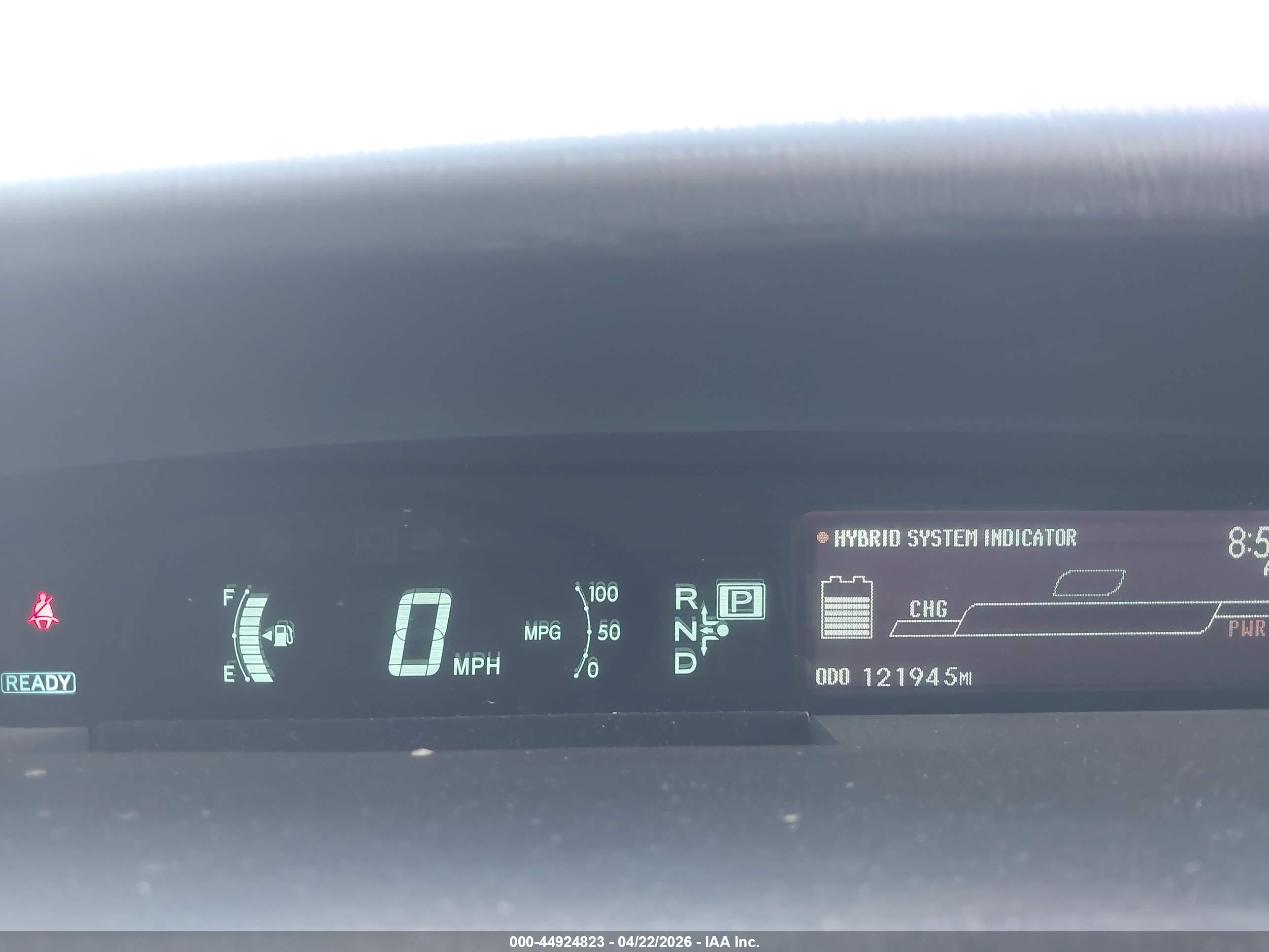 TOYOTA PRIUS image 7