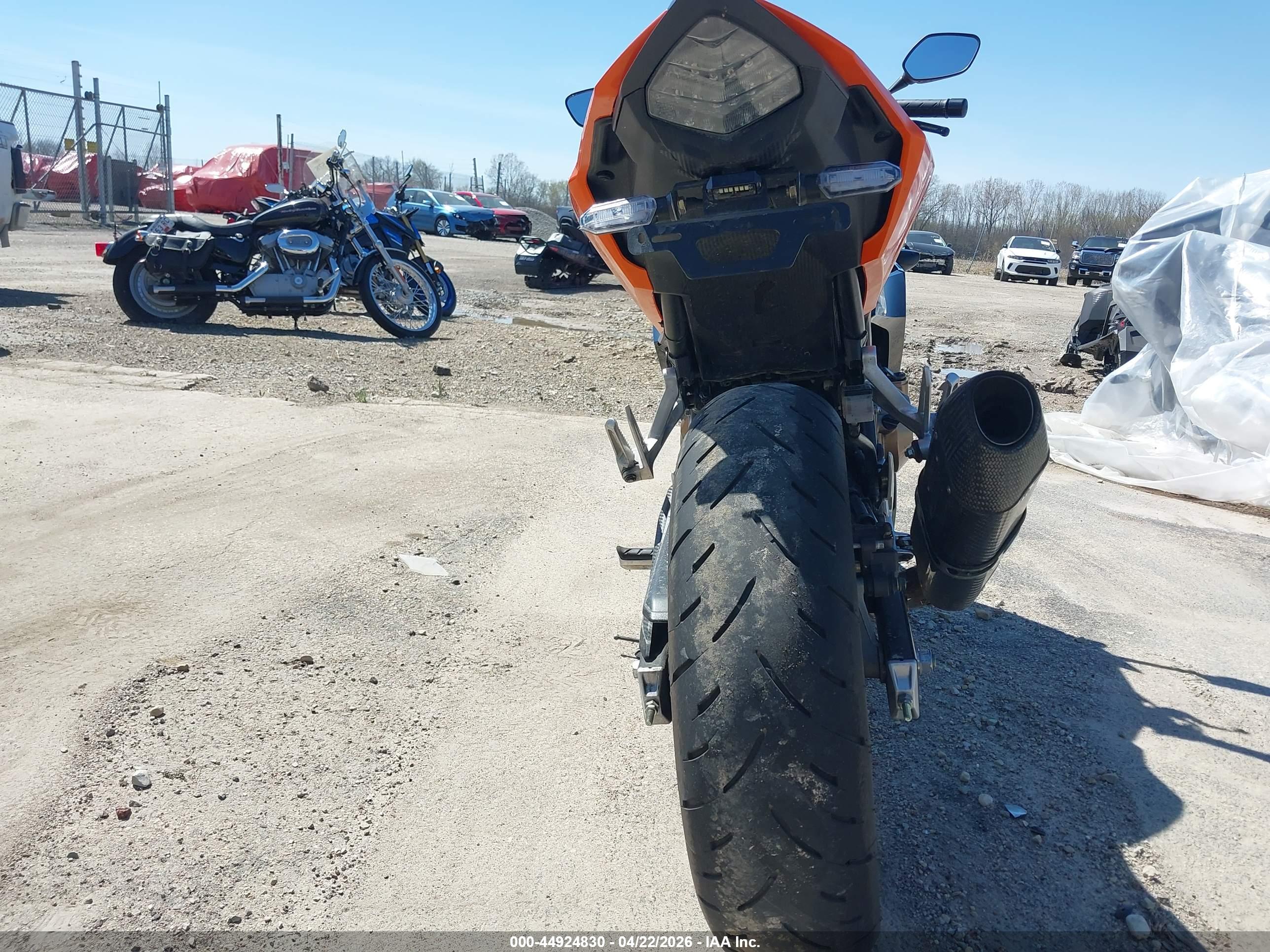 HONDA CBR500 image 6