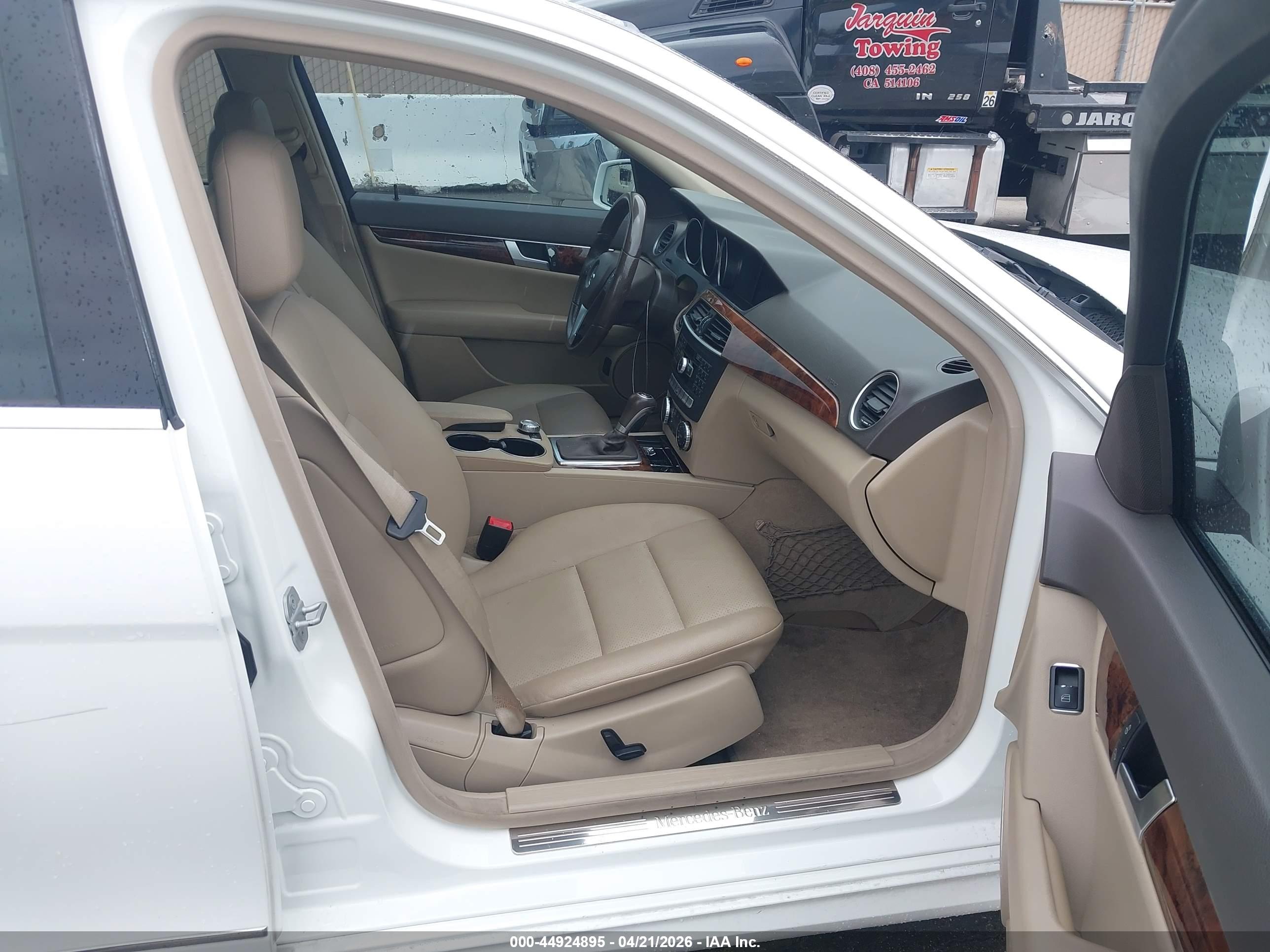 MERCEDES-BENZ C image 5