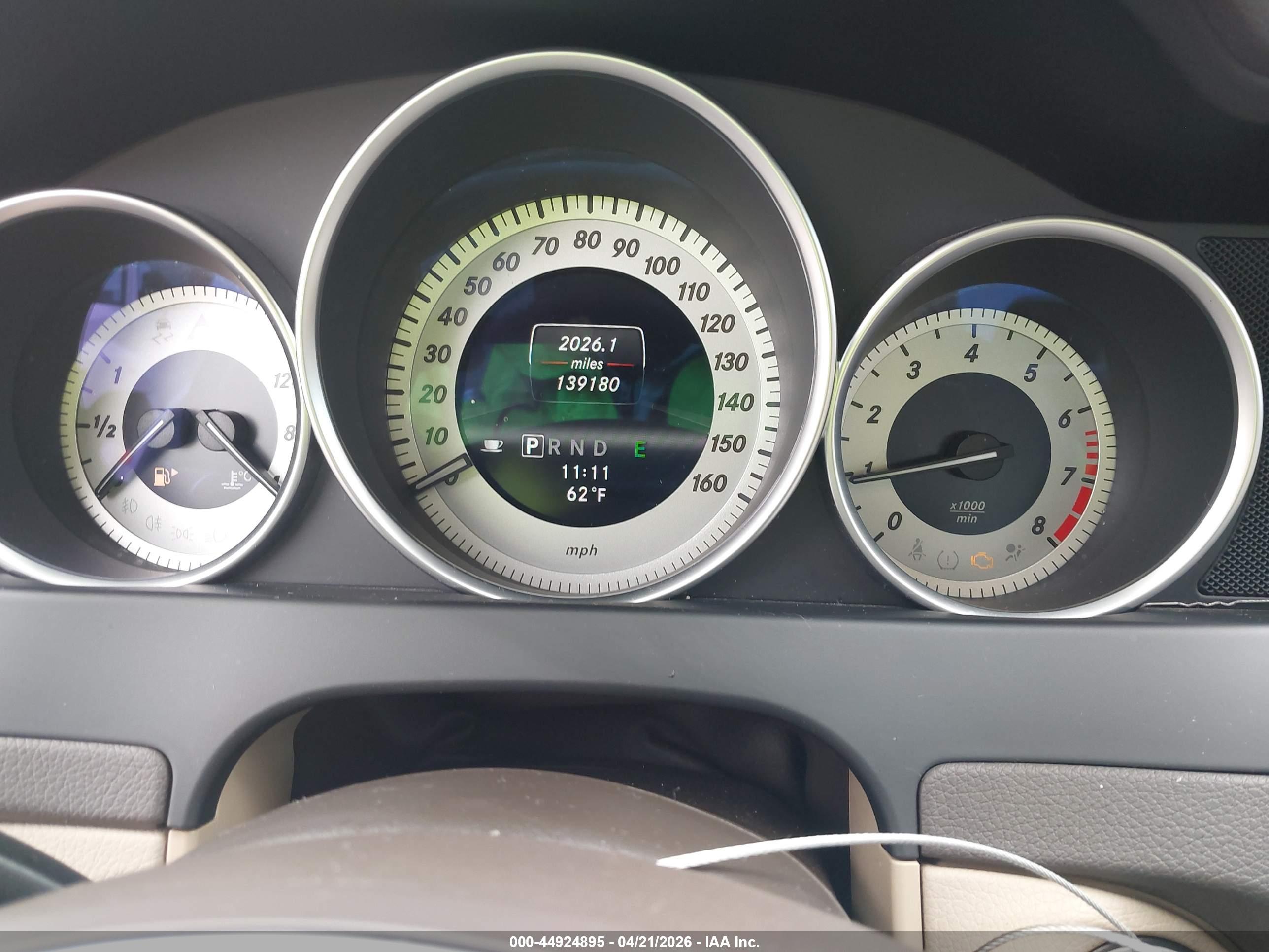 MERCEDES-BENZ C image 7