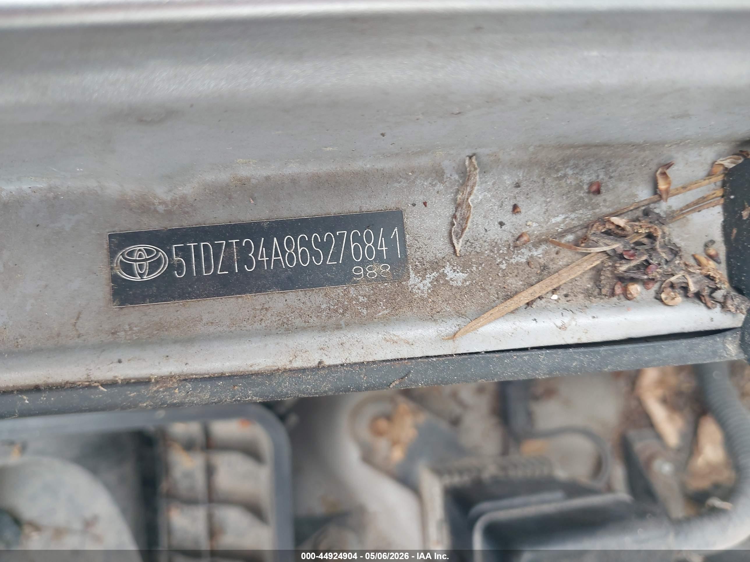 TOYOTA SEQUOIA image 9