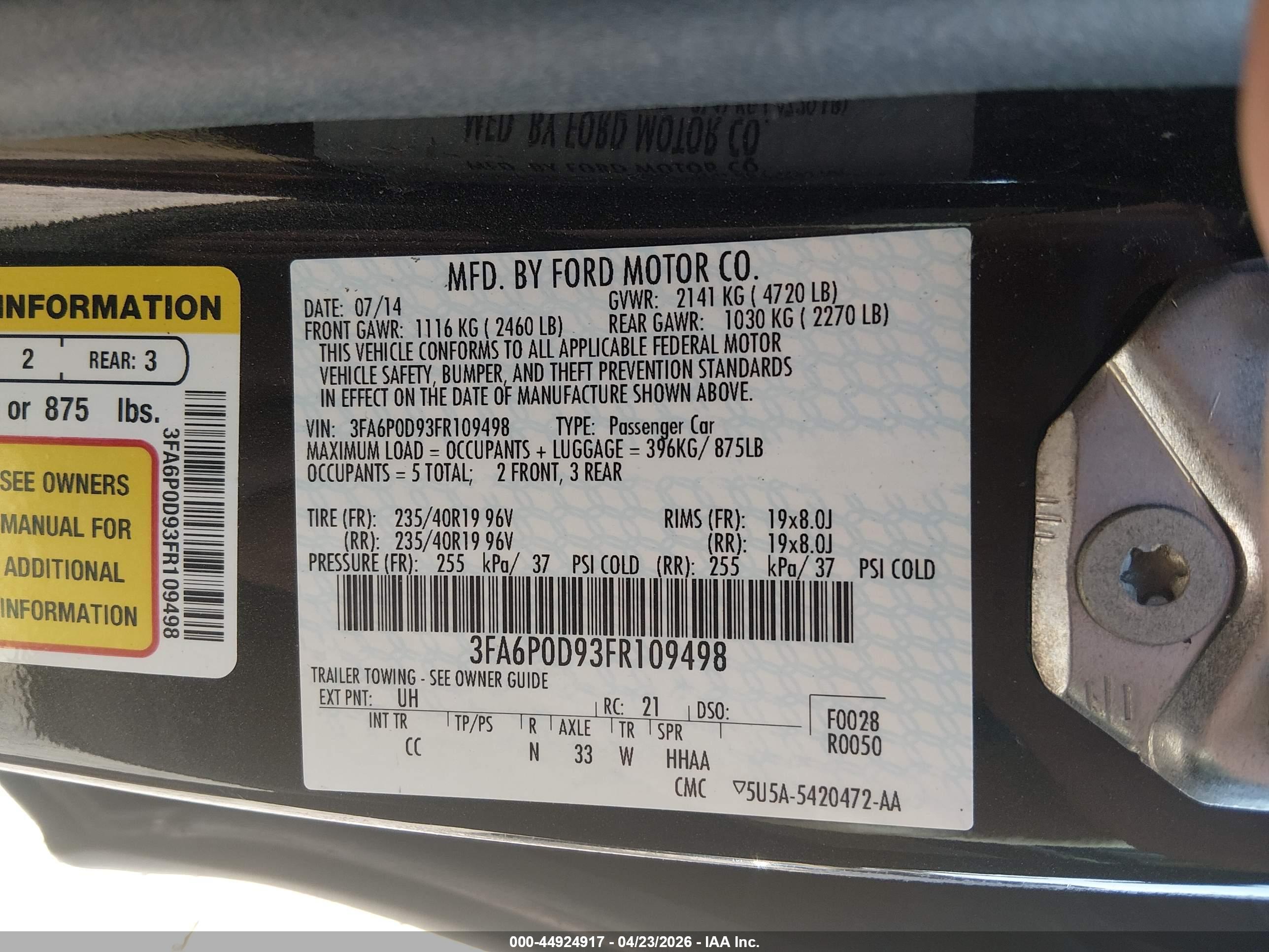 FORD FUSION image 9
