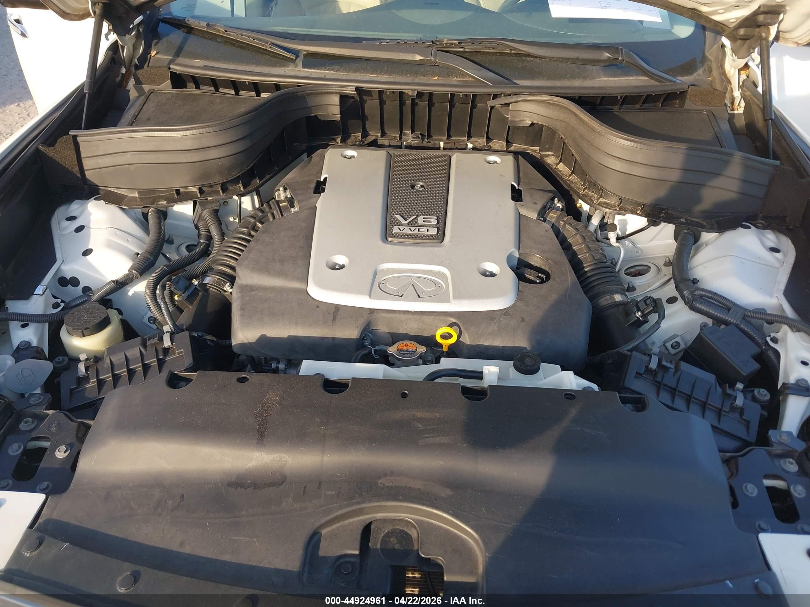 INFINITI QX50 image 10