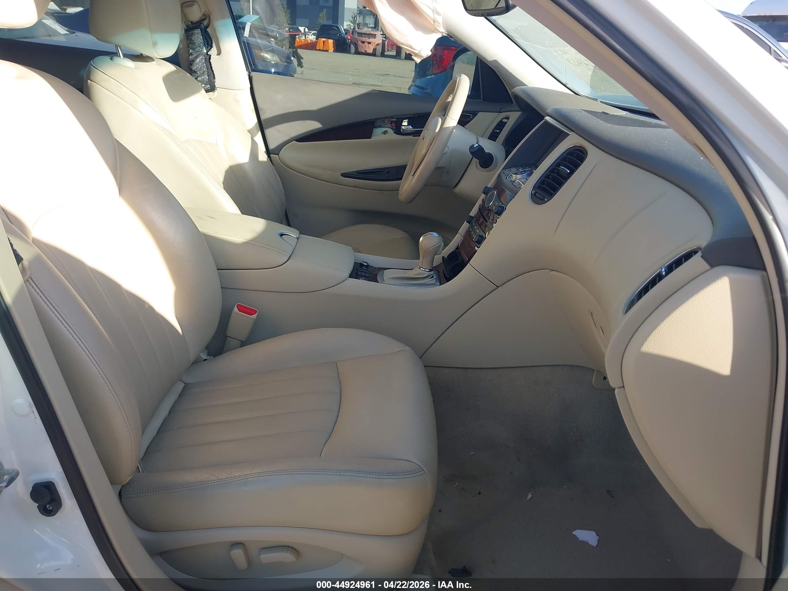 INFINITI QX50 image 5