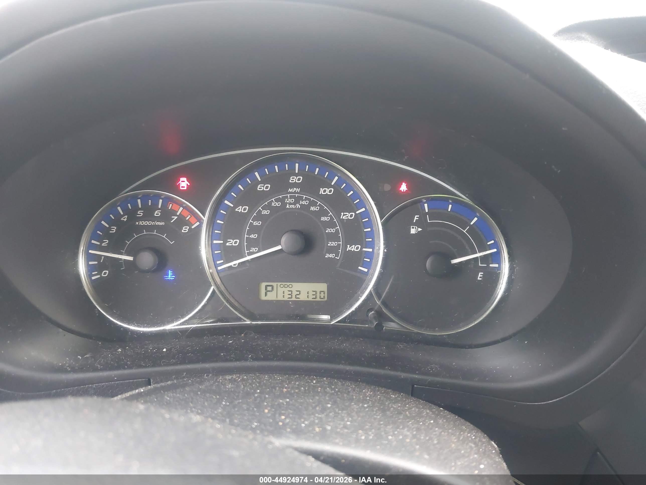 SUBARU FORESTER image 7