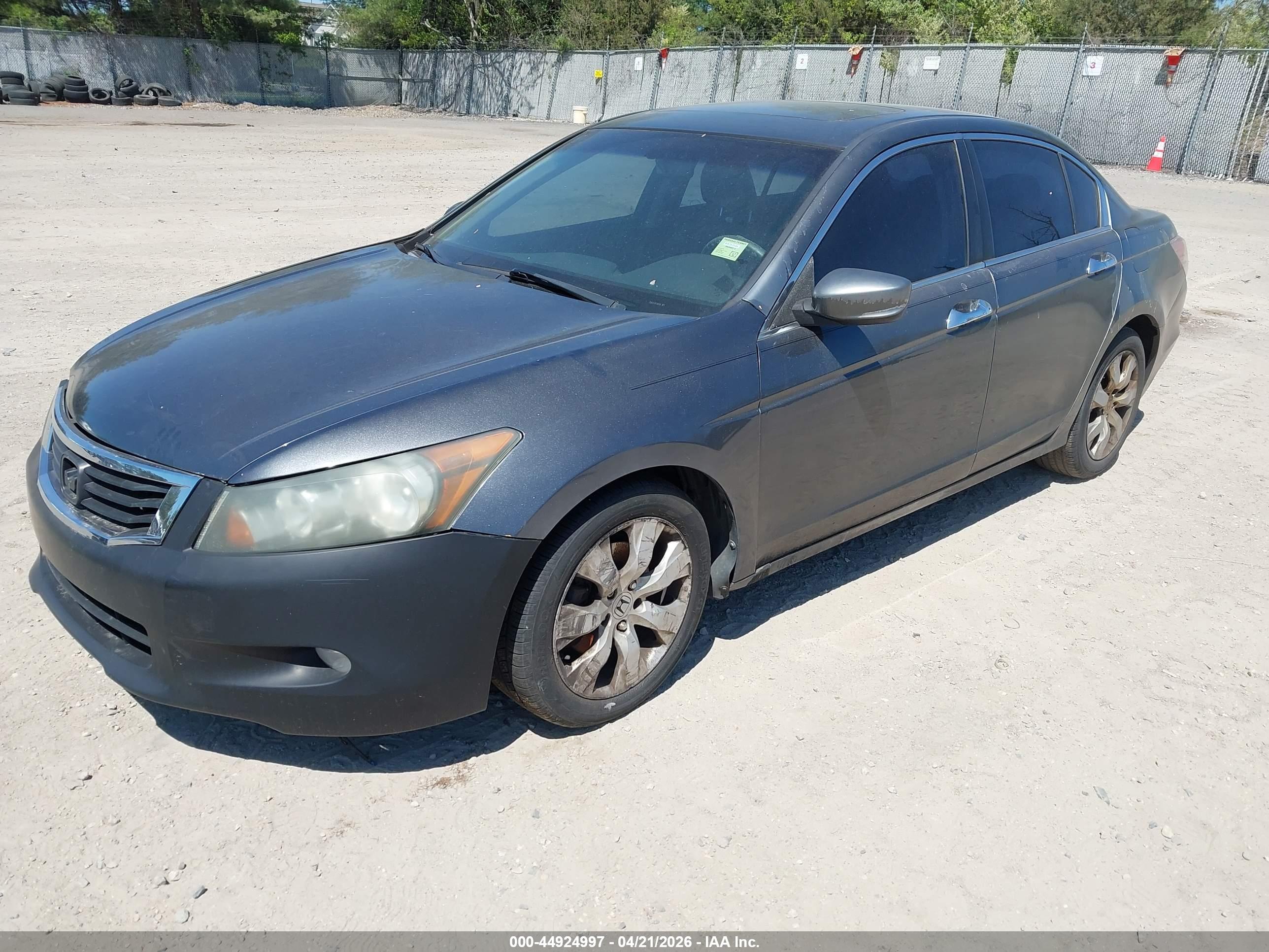 HONDA ACCORD image 2
