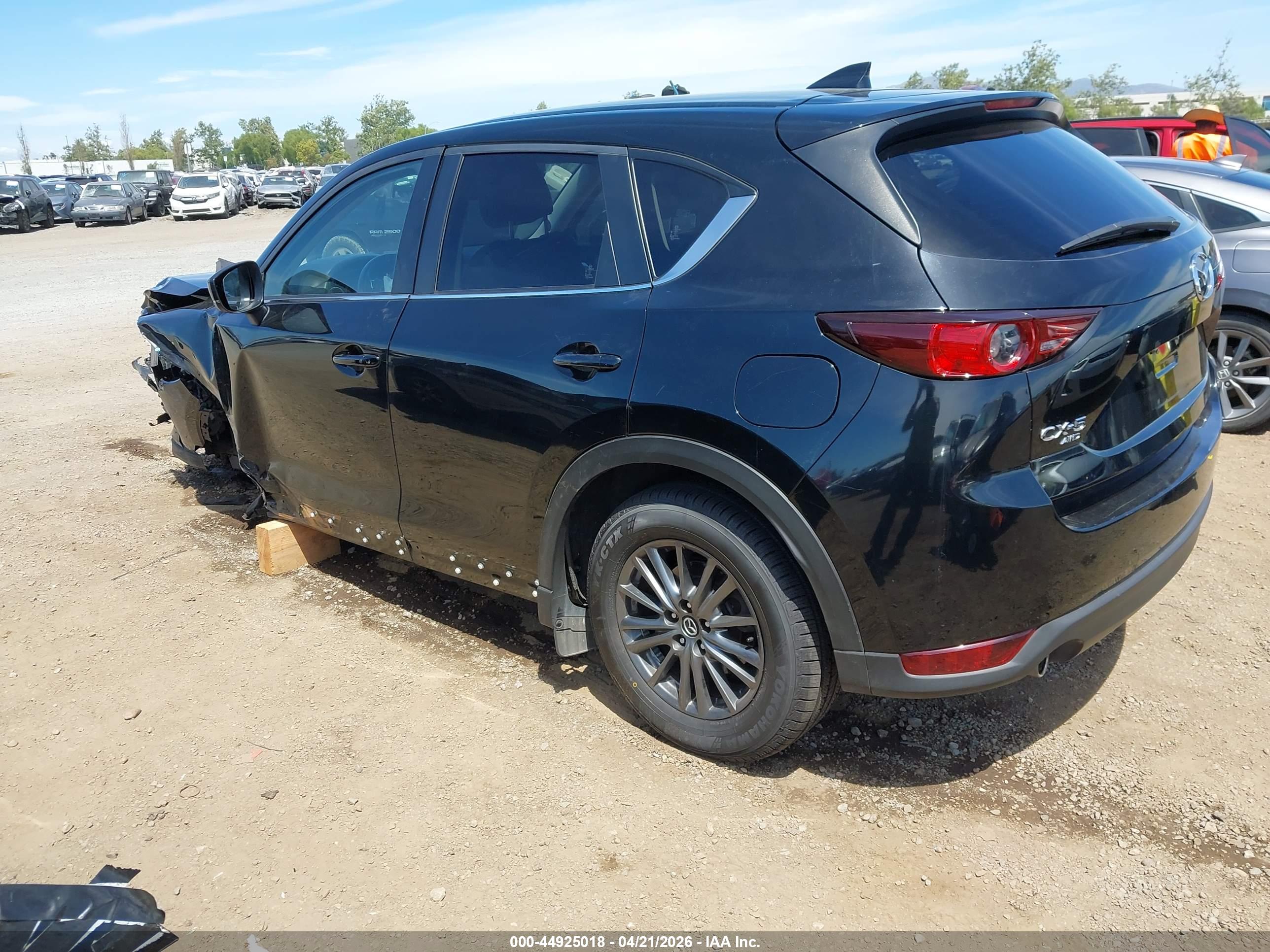 MAZDA CX-5 image 3