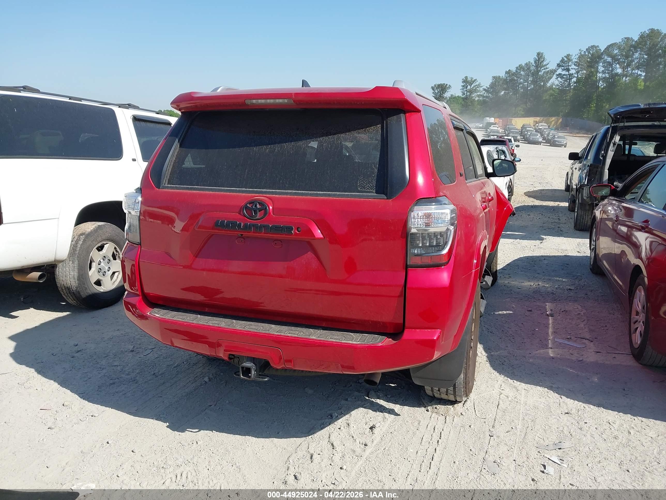 TOYOTA 4RUNNER image 4
