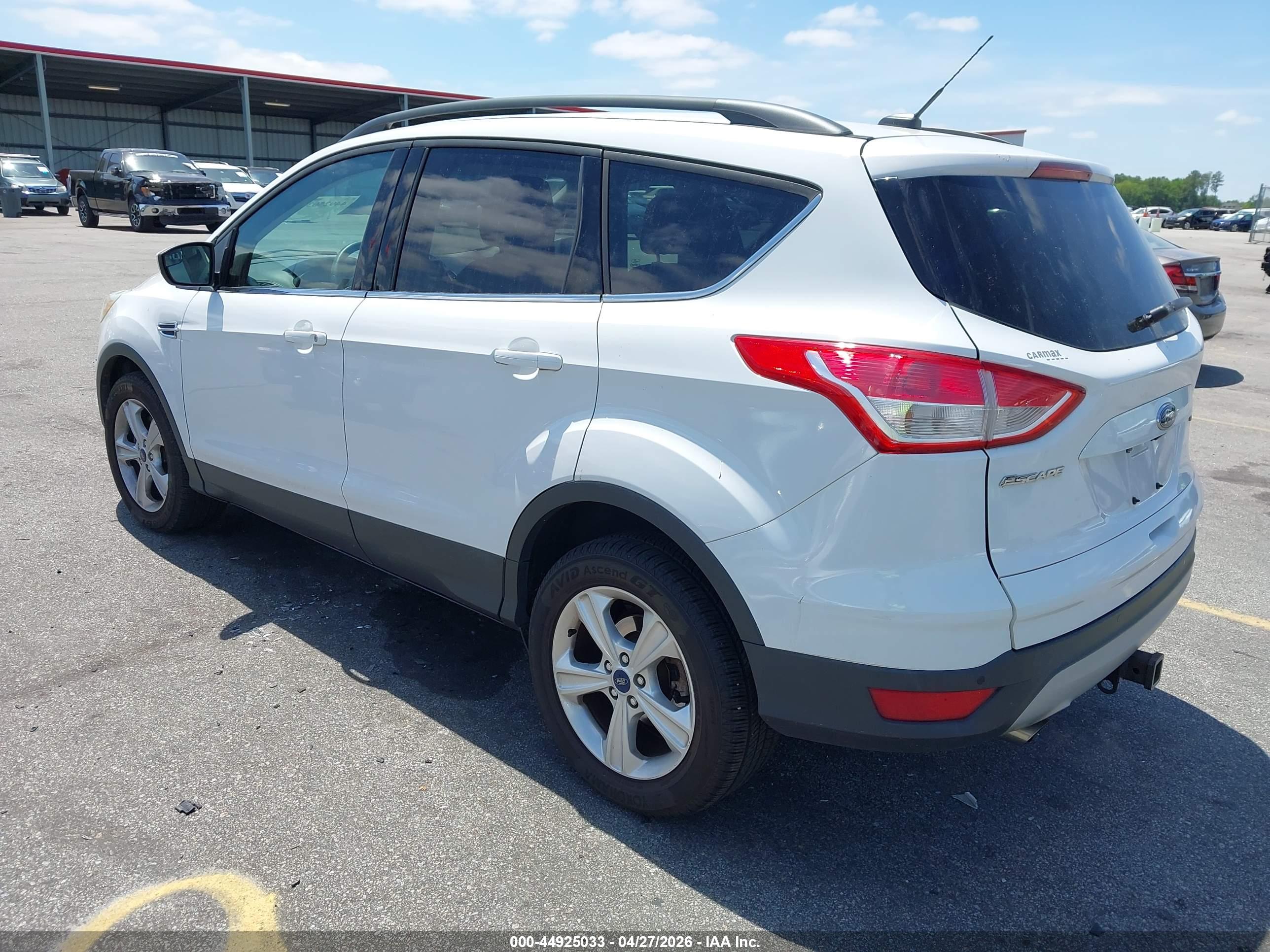 FORD ESCAPE image 3