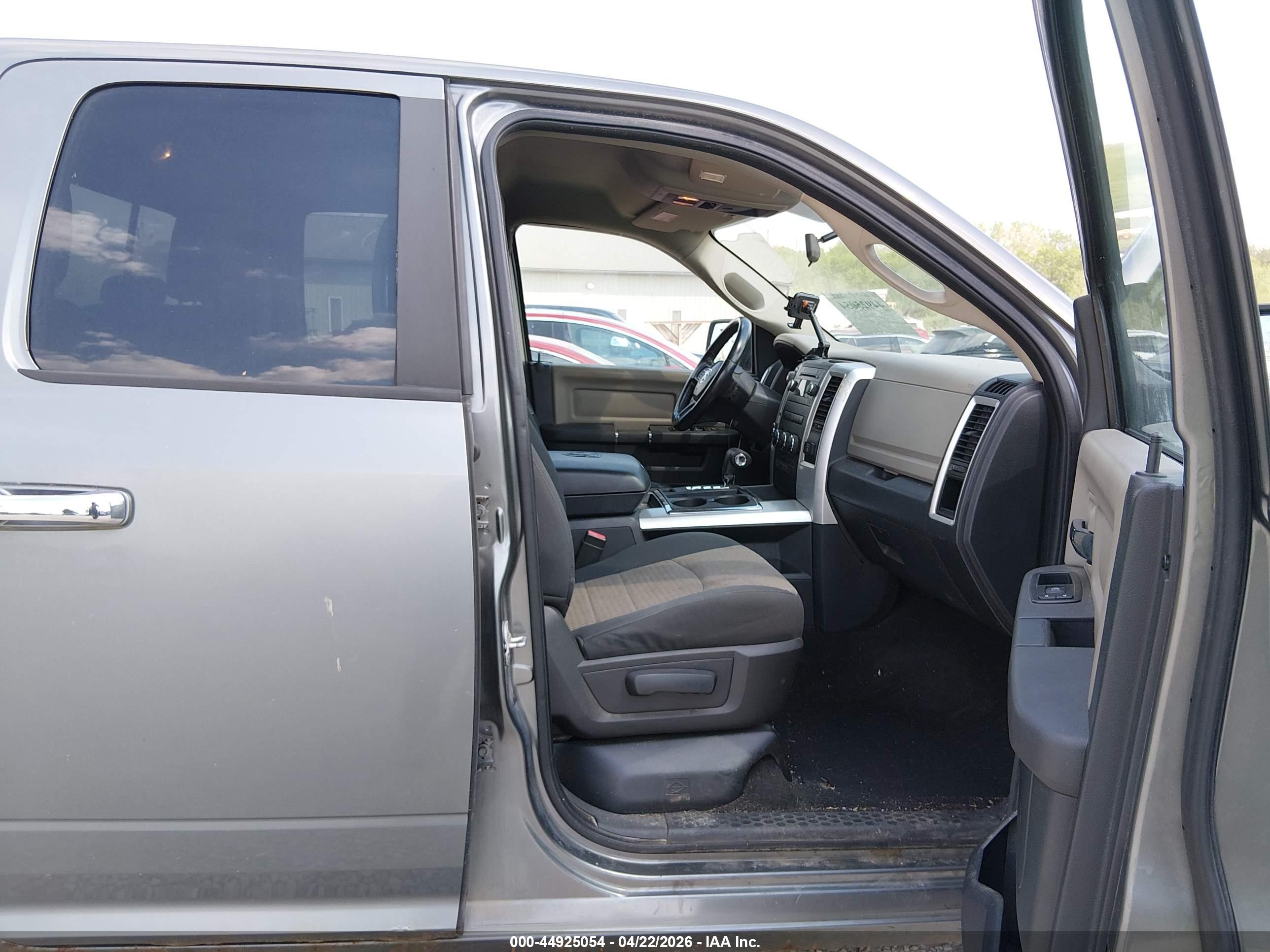 RAM 1500 image 5