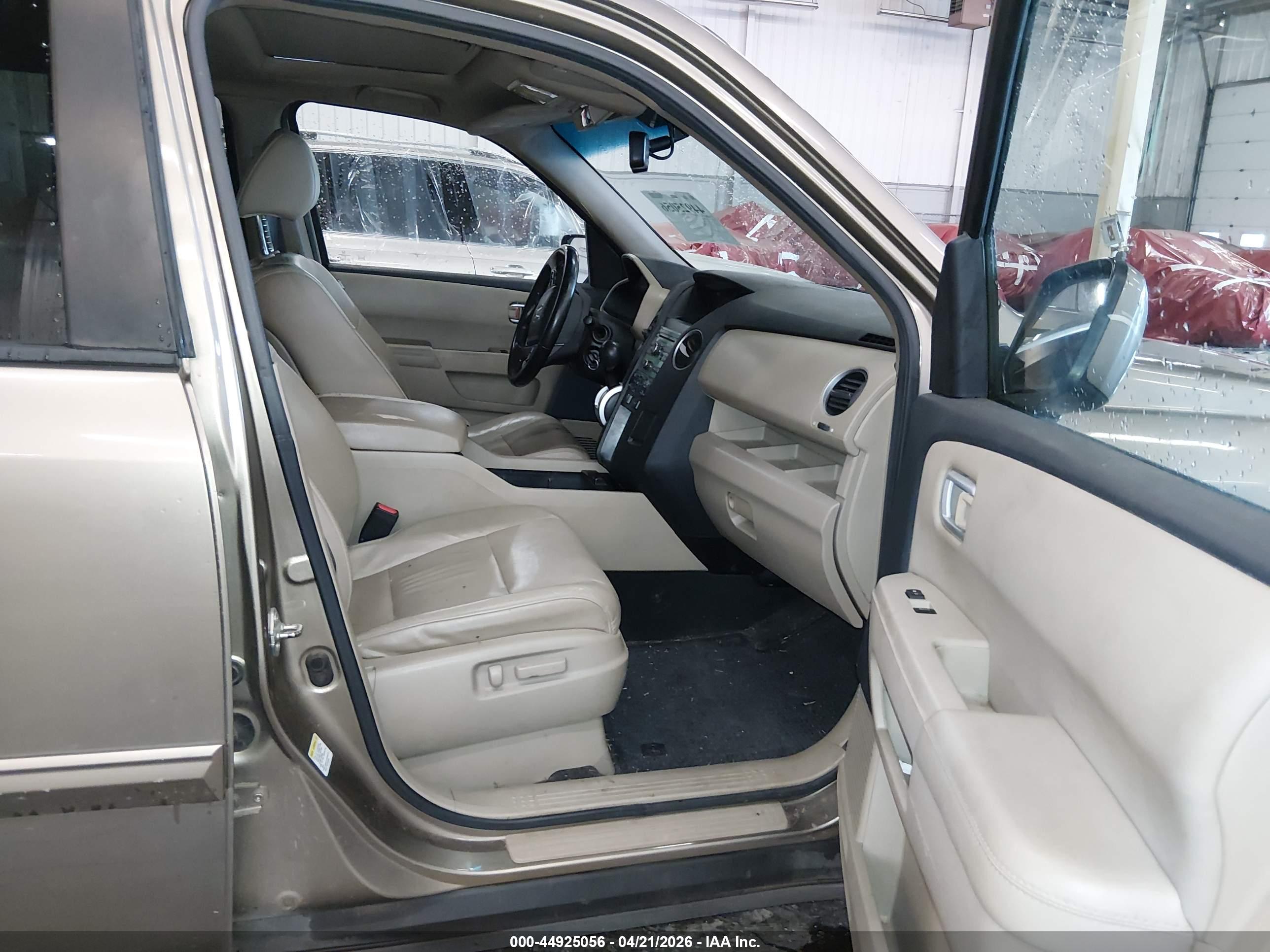 HONDA PILOT image 5