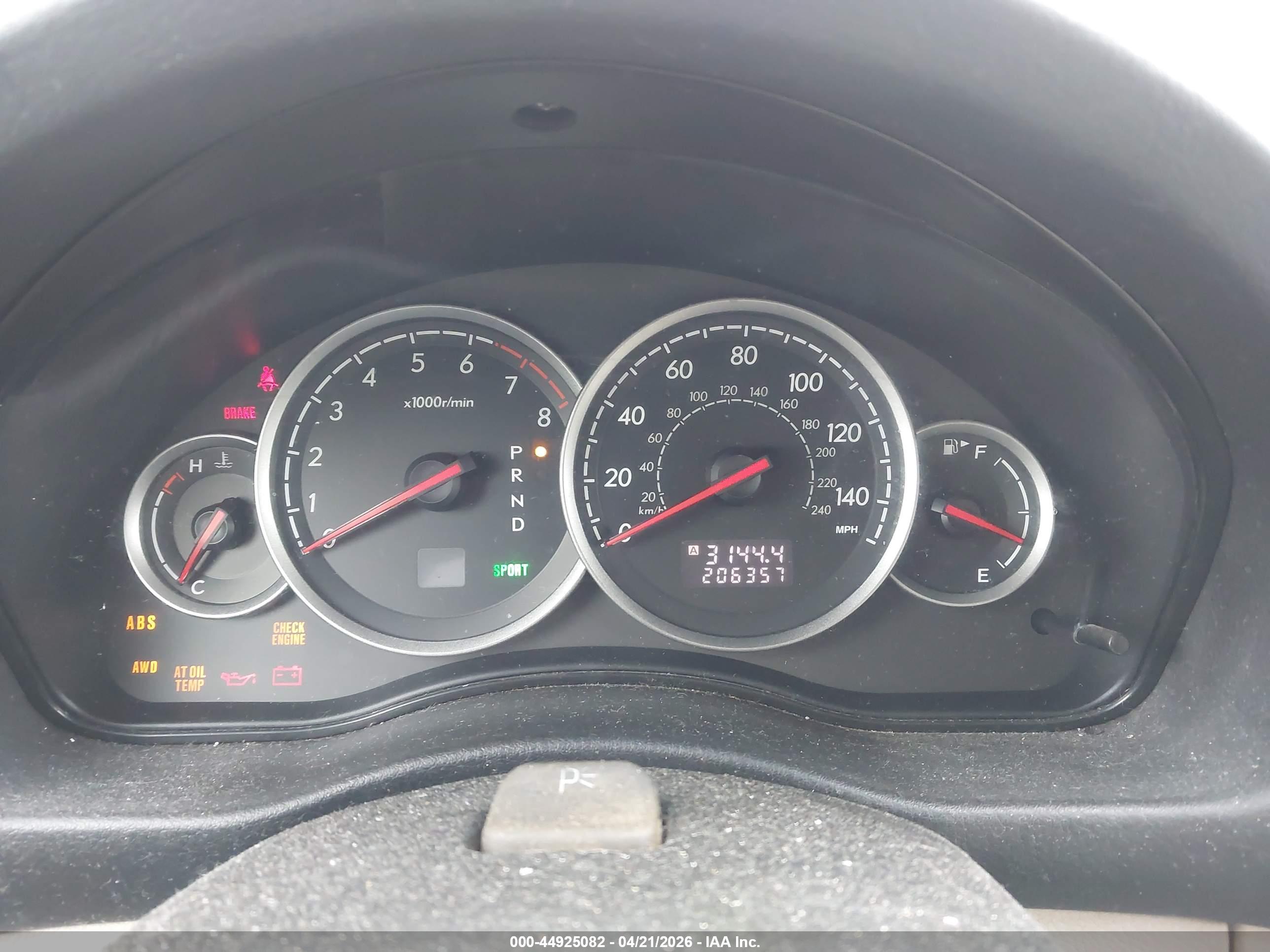SUBARU OUTBACK image 7