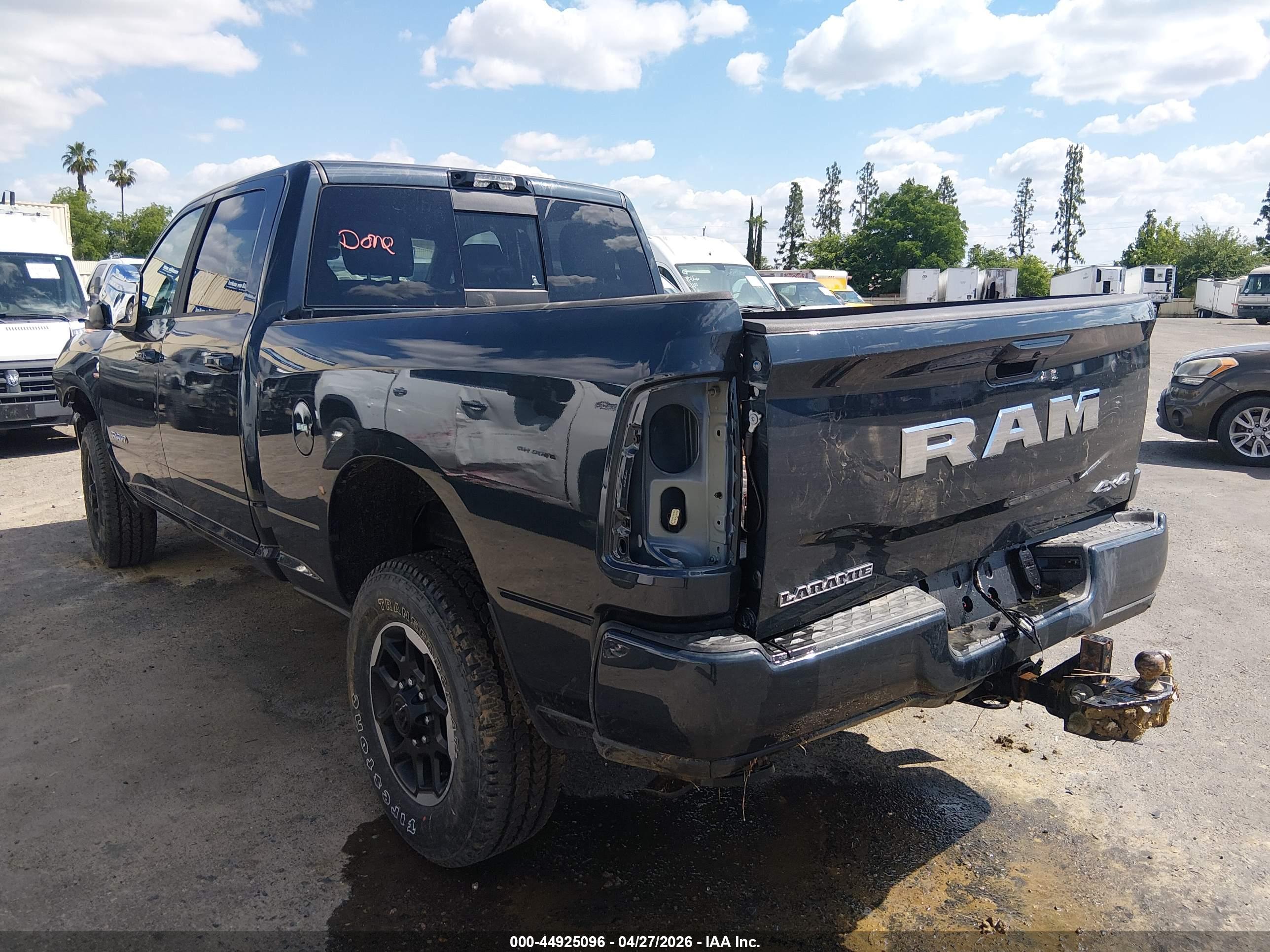 RAM 2500 image 3