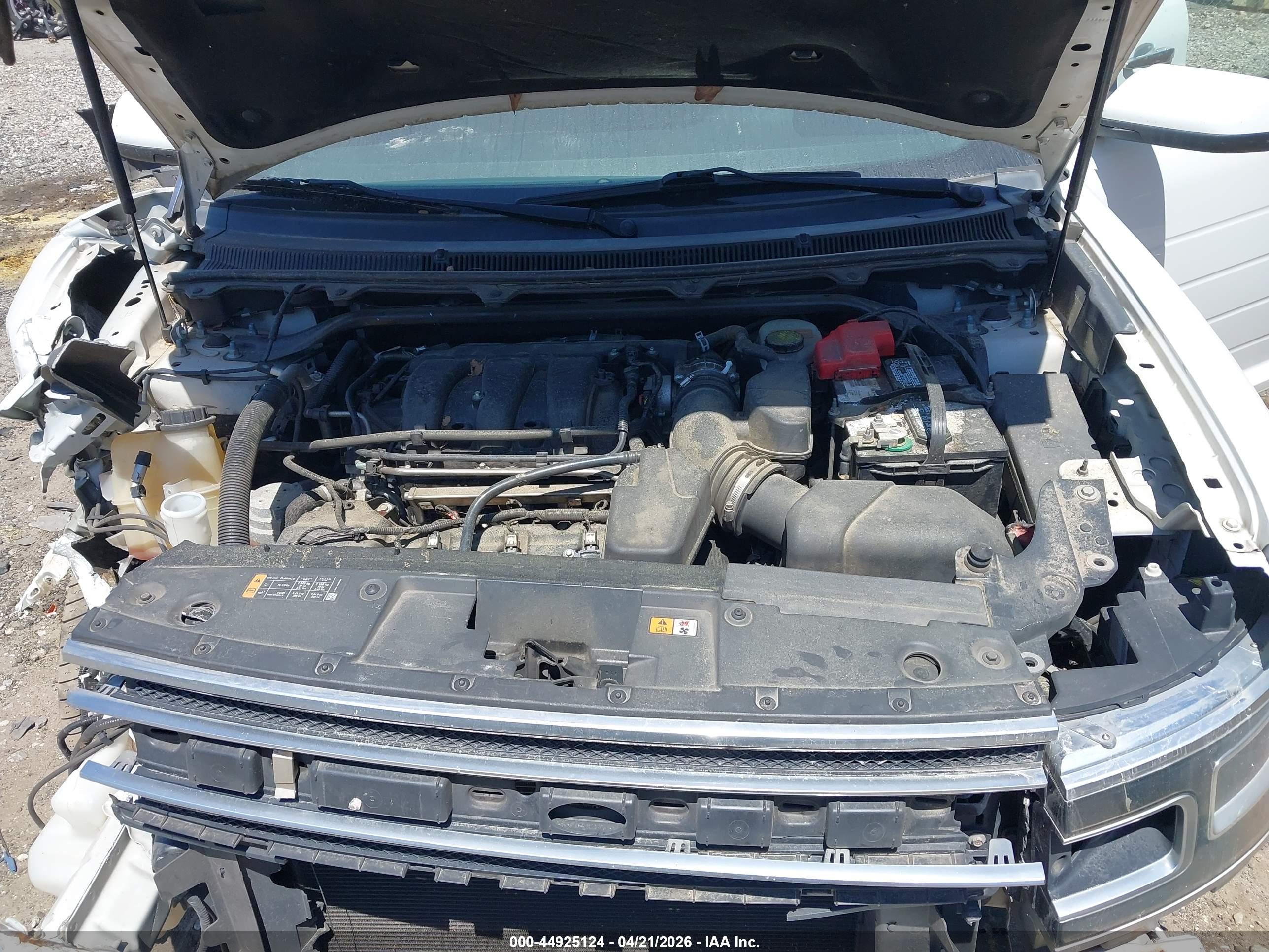 FORD FLEX image 10