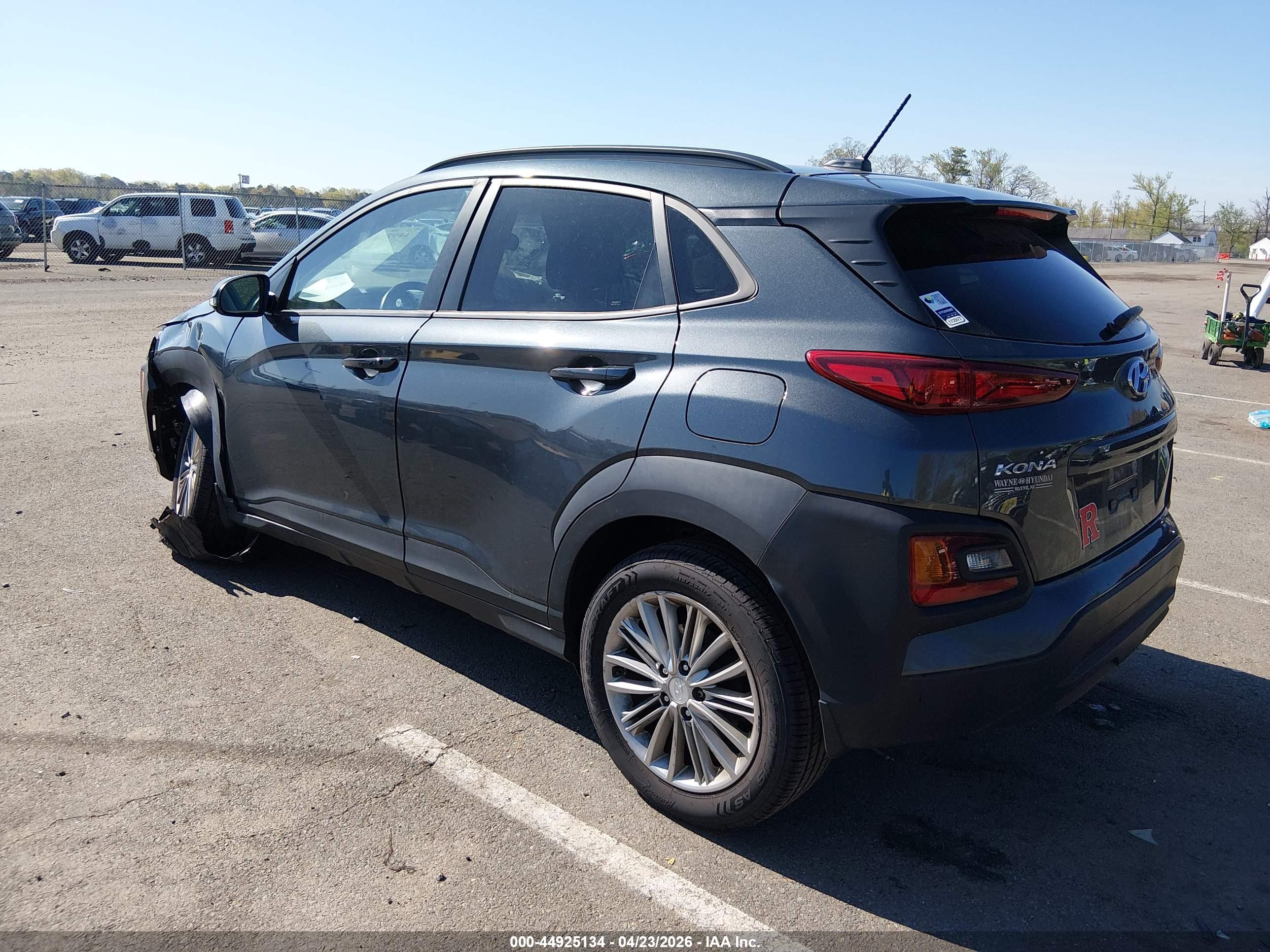 HYUNDAI KONA image 3