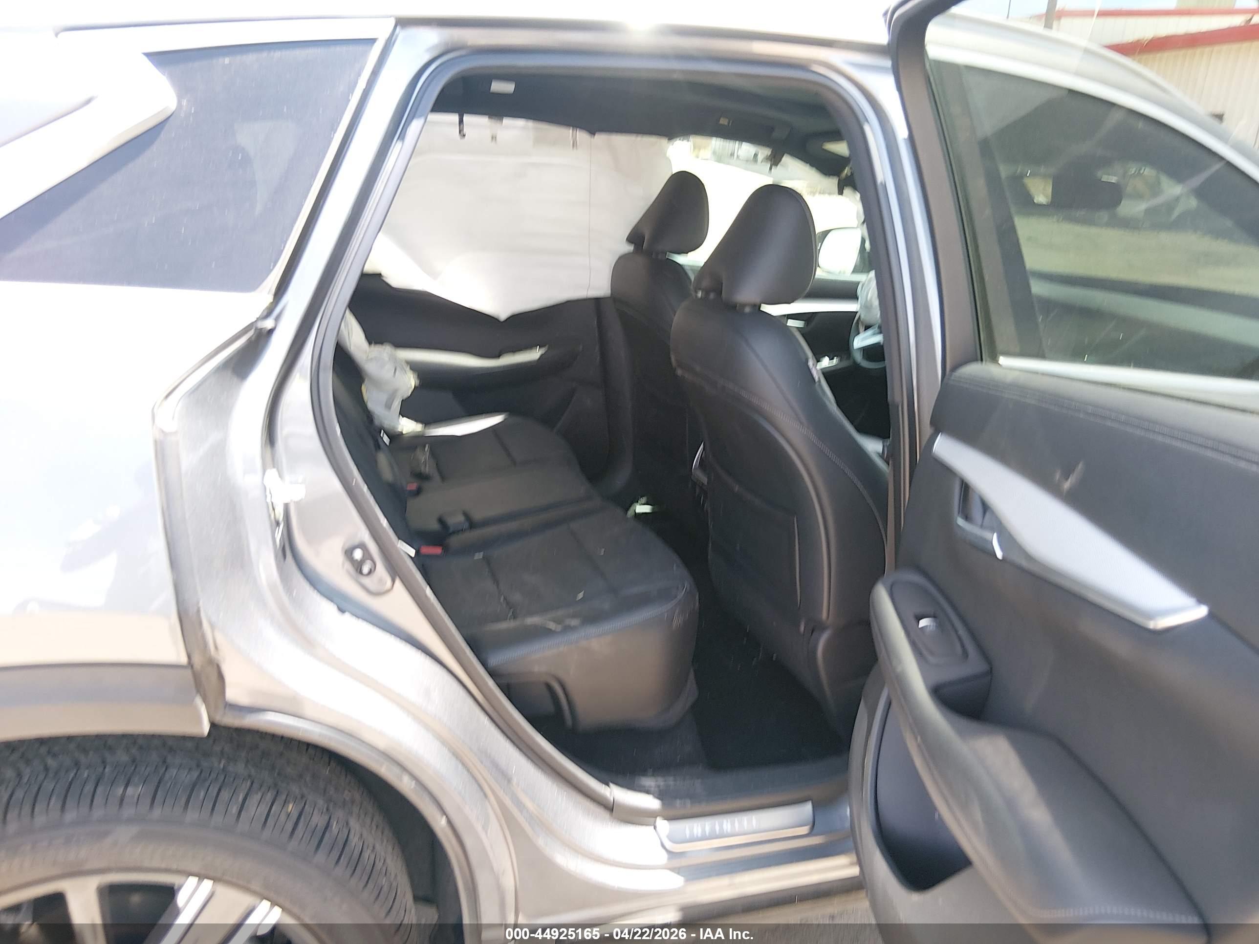 INFINITI QX50 image 8