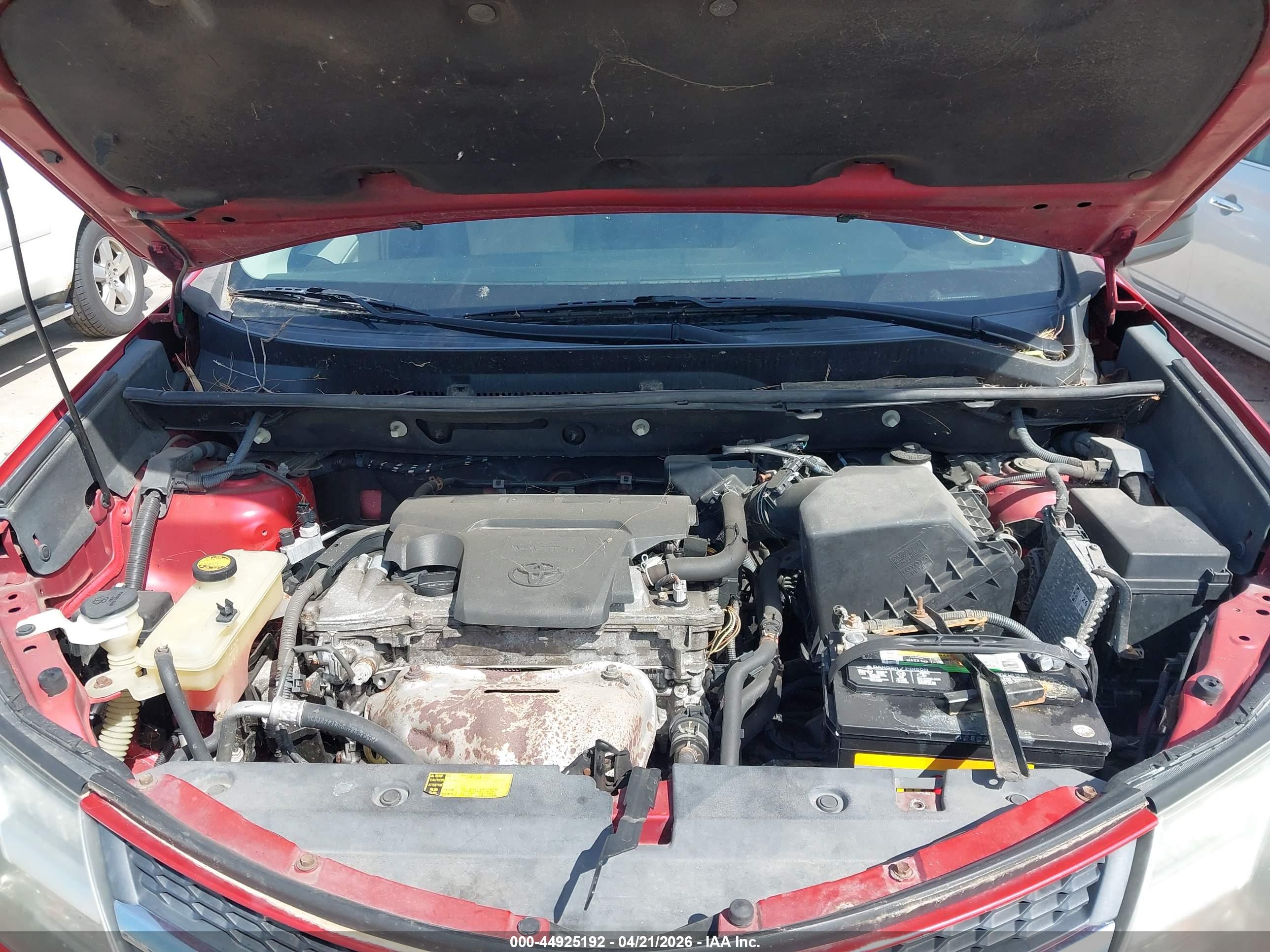 TOYOTA RAV4 image 10