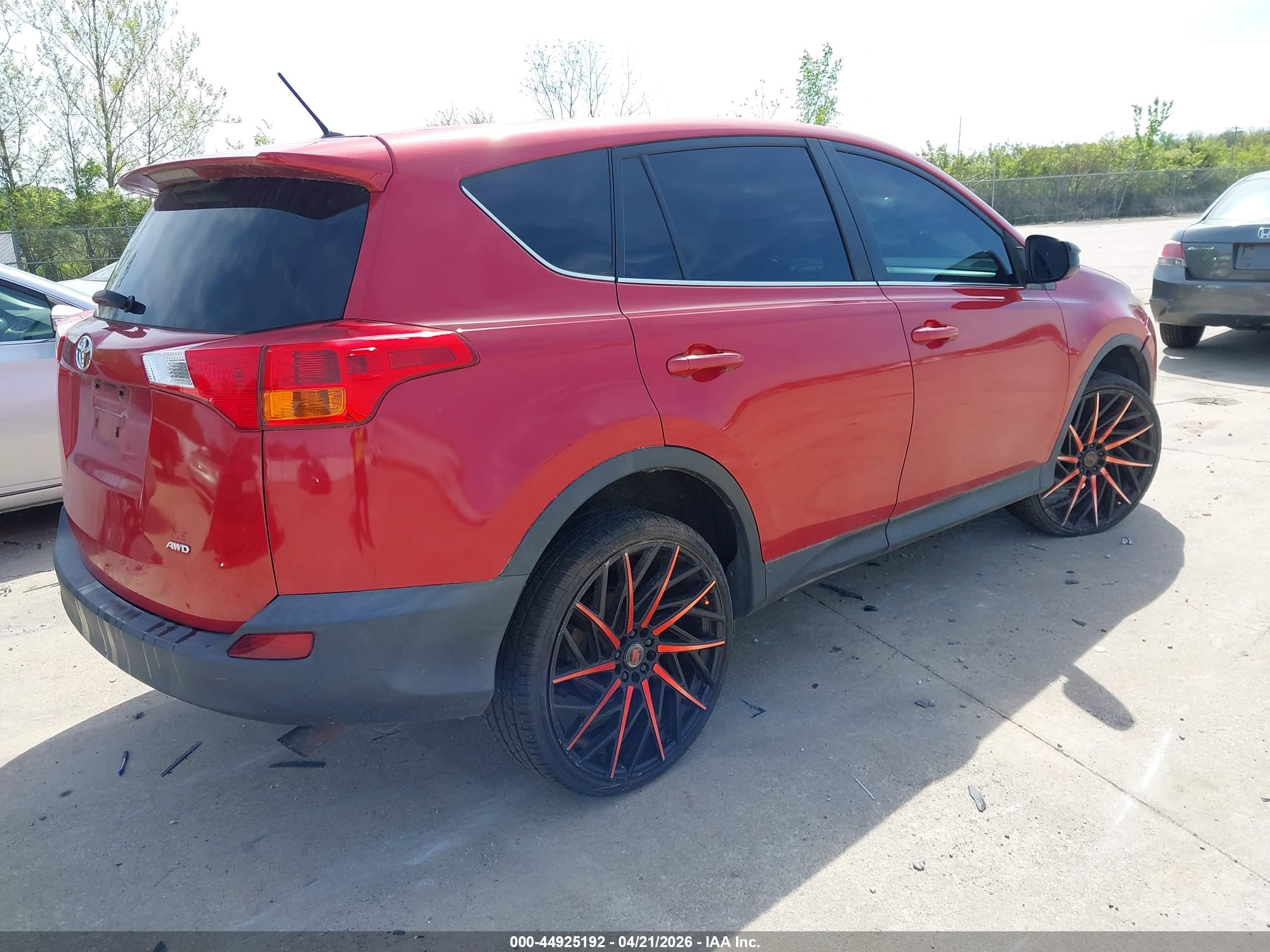 TOYOTA RAV4 image 4