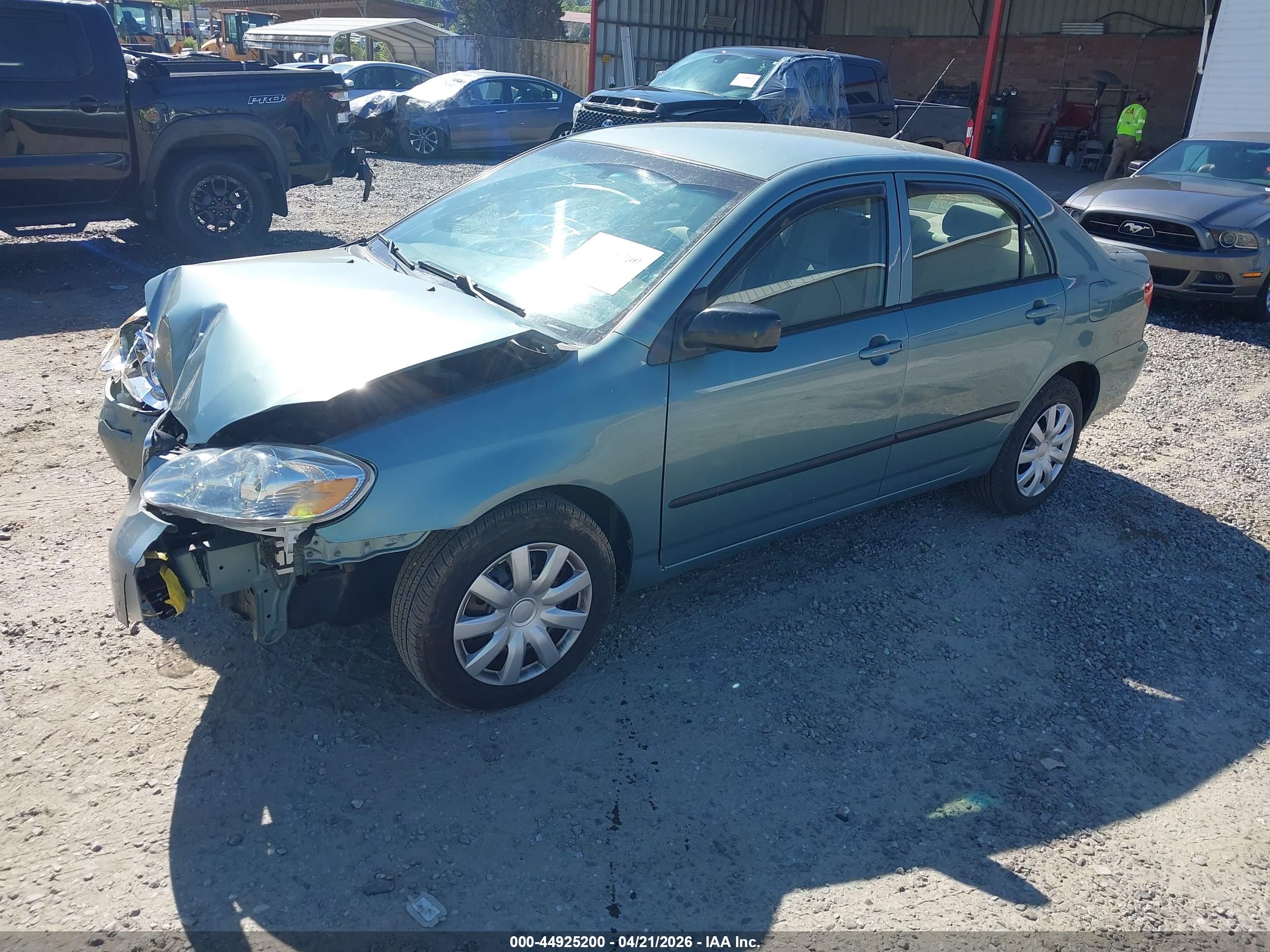 TOYOTA COROLLA image 2